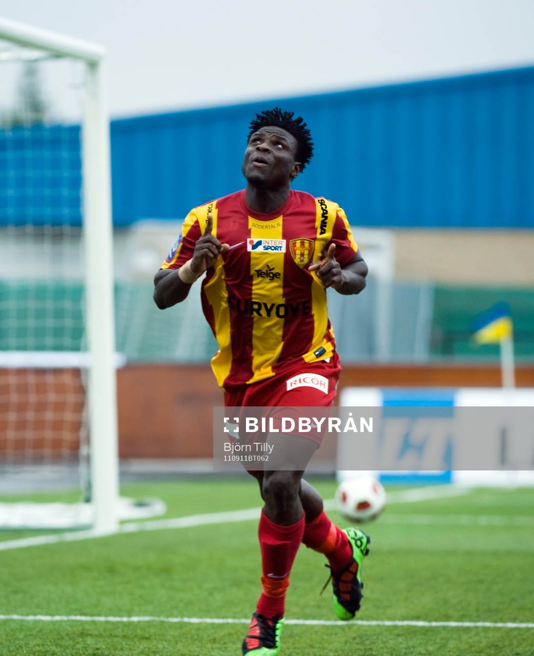 Razak Omotoyossi, Syrianska, jubel
