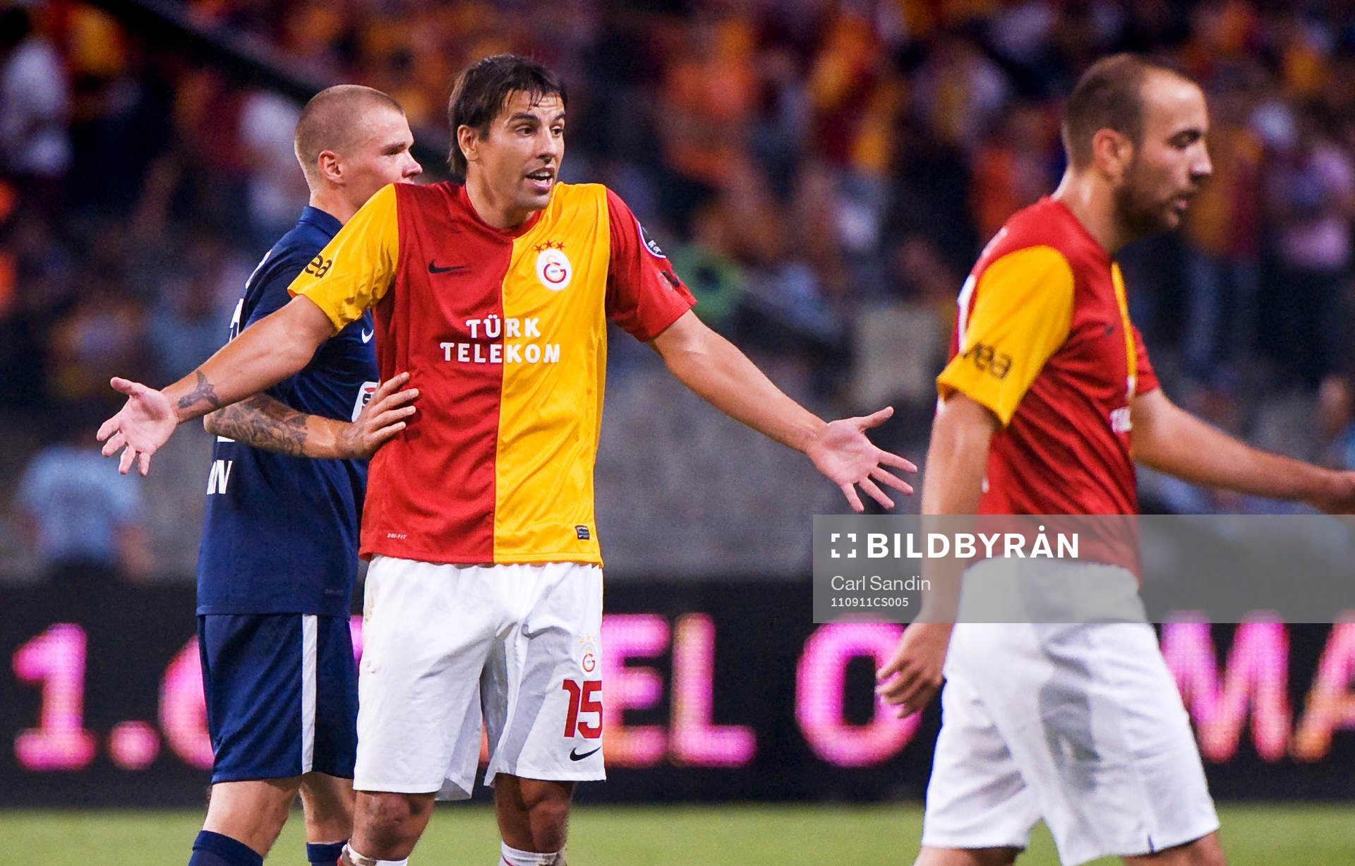 Samuel Holmén, Istanbul BB, Milan Baros, Galatasaray