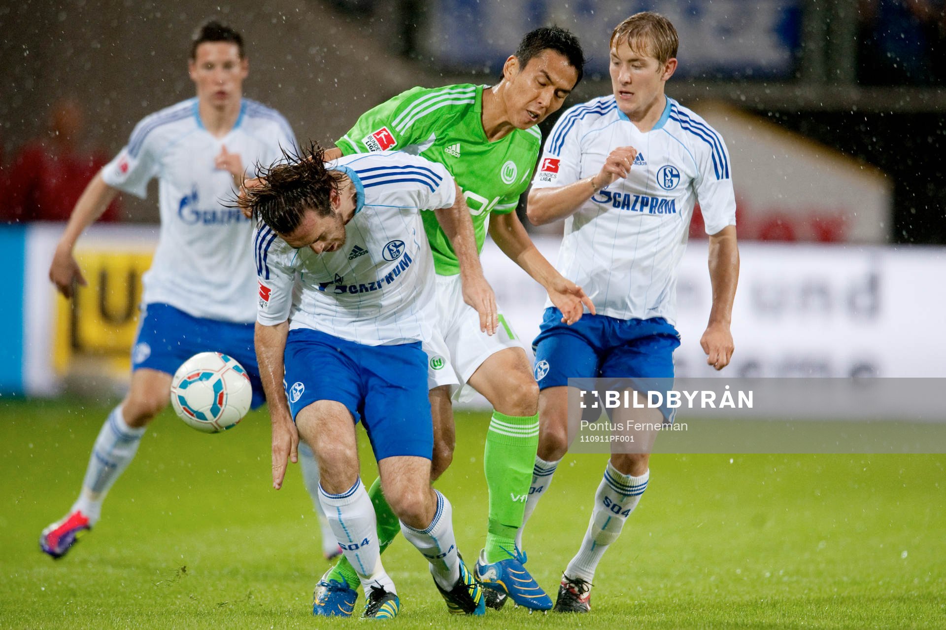  Christian Fuchs, Schalke, Jouse, Wolfsburg, Lewis Holtby, Schalke.
