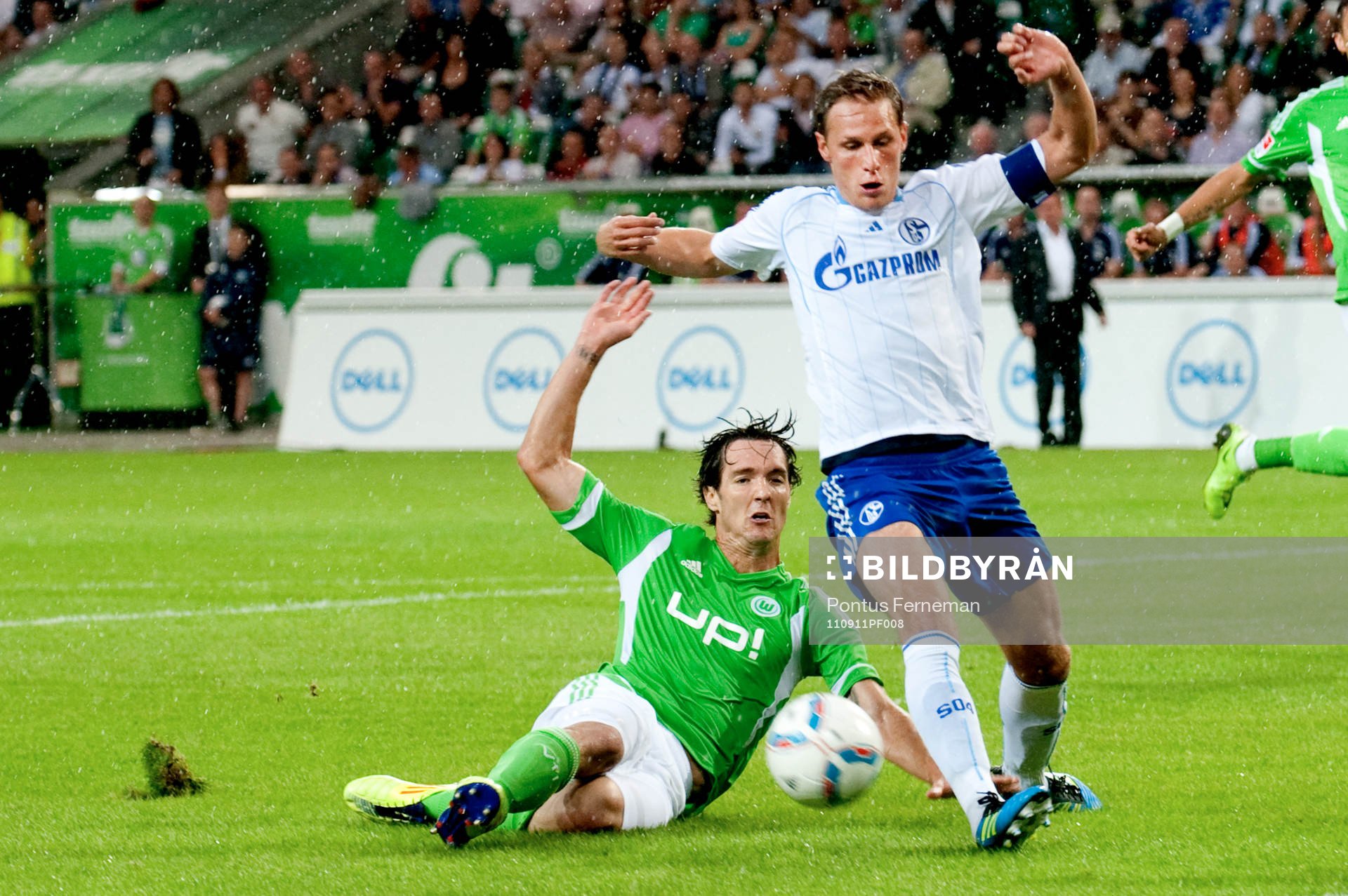 Srdjan Lakic, Wolfsburg, Lewis Holtby,  Schalke
