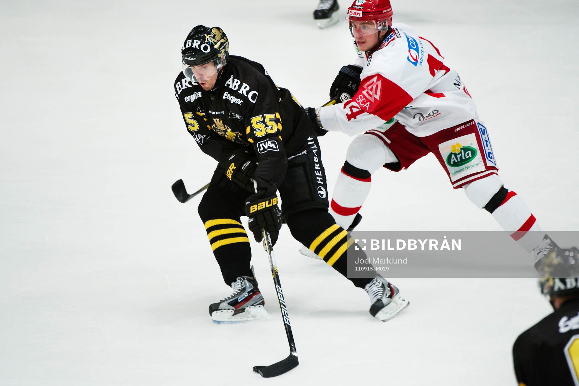 Linus Videll, AIK, utmanas av Petr Vampola, Timrå