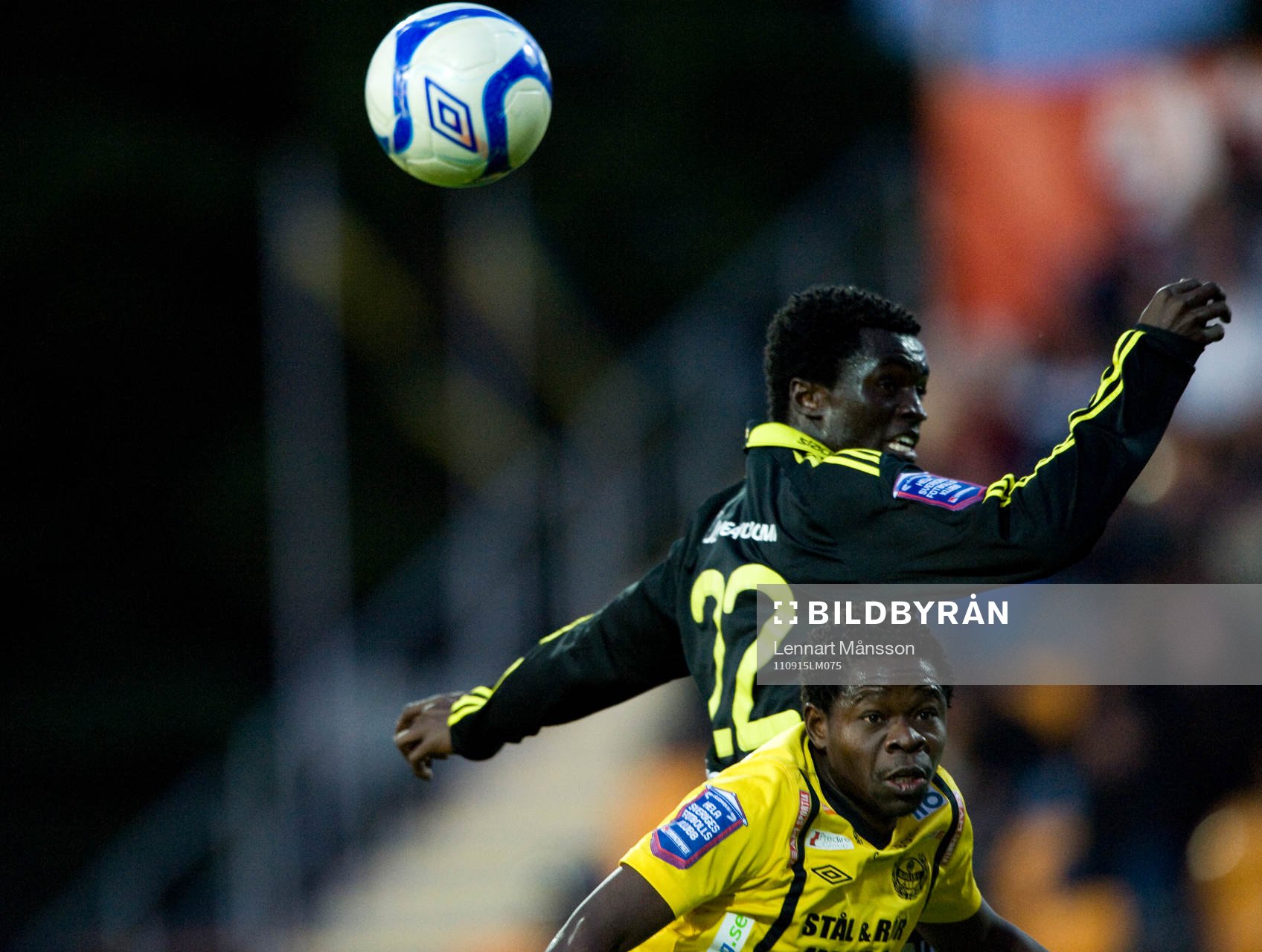 Patrick Osiako, Mjällby och Kwame Karikari, AIK