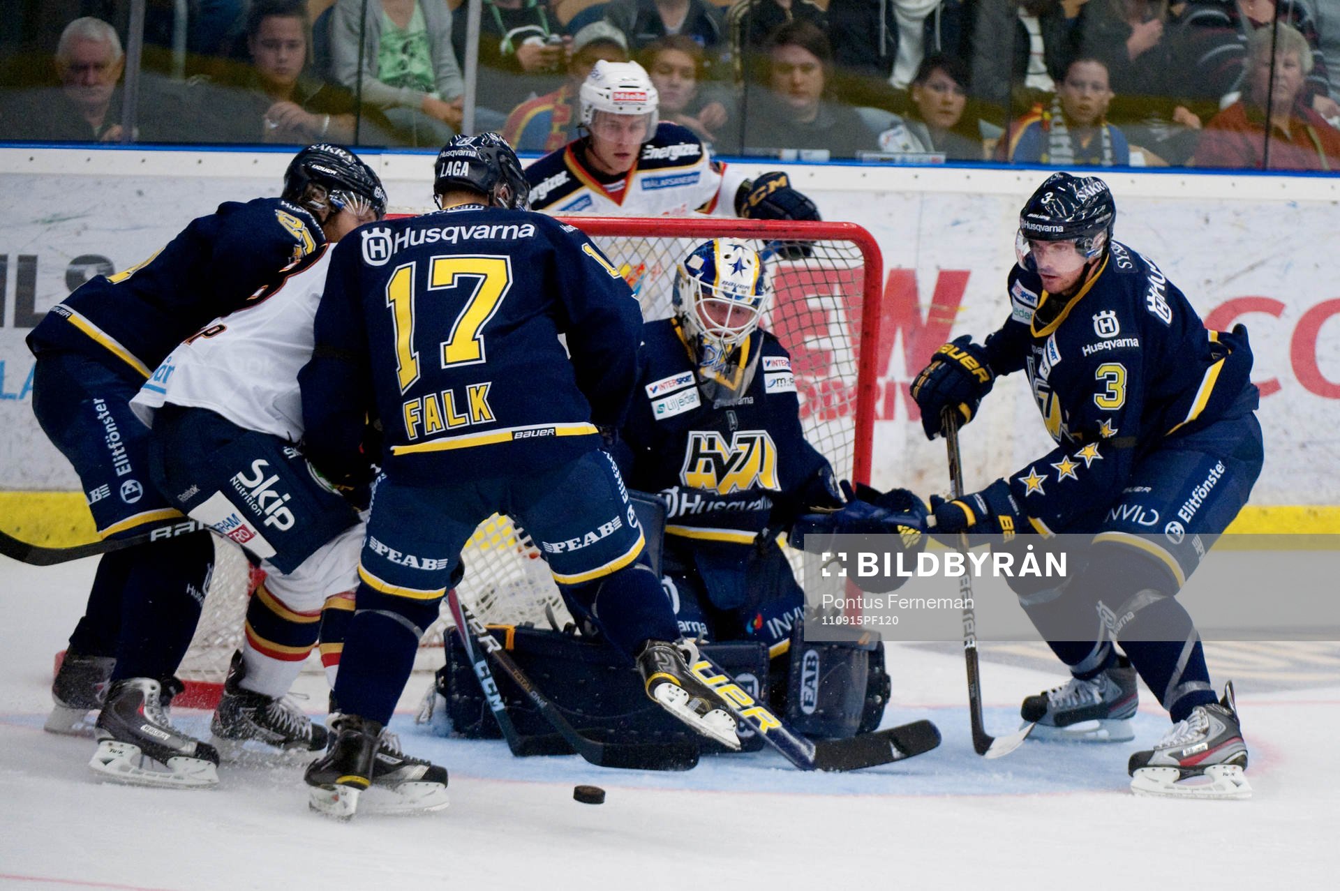 Daniel Larsson, målvakt,  Hv71, Noah Welch, Hv71