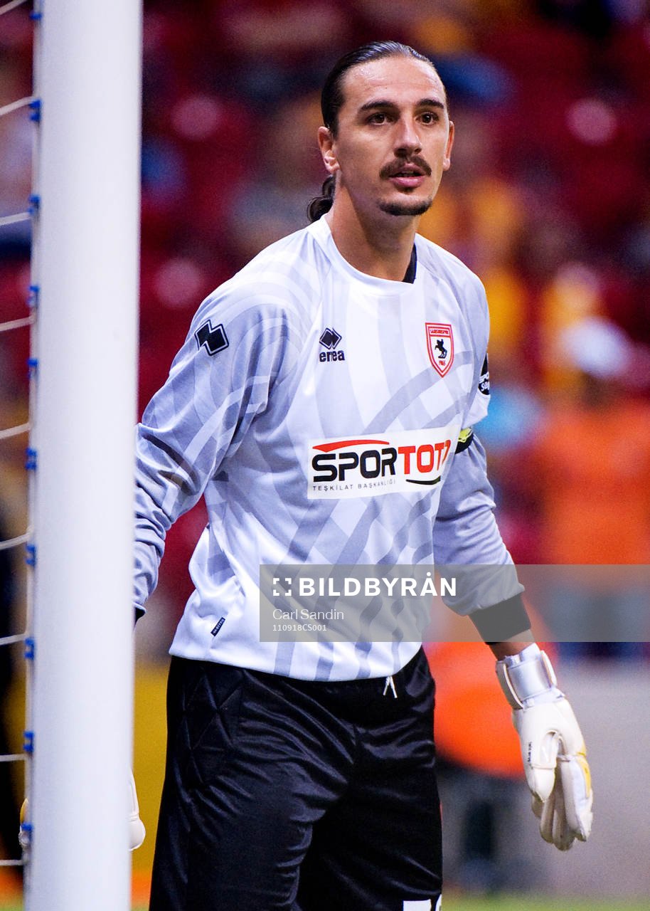 Ahmet Sahin, målvakt
