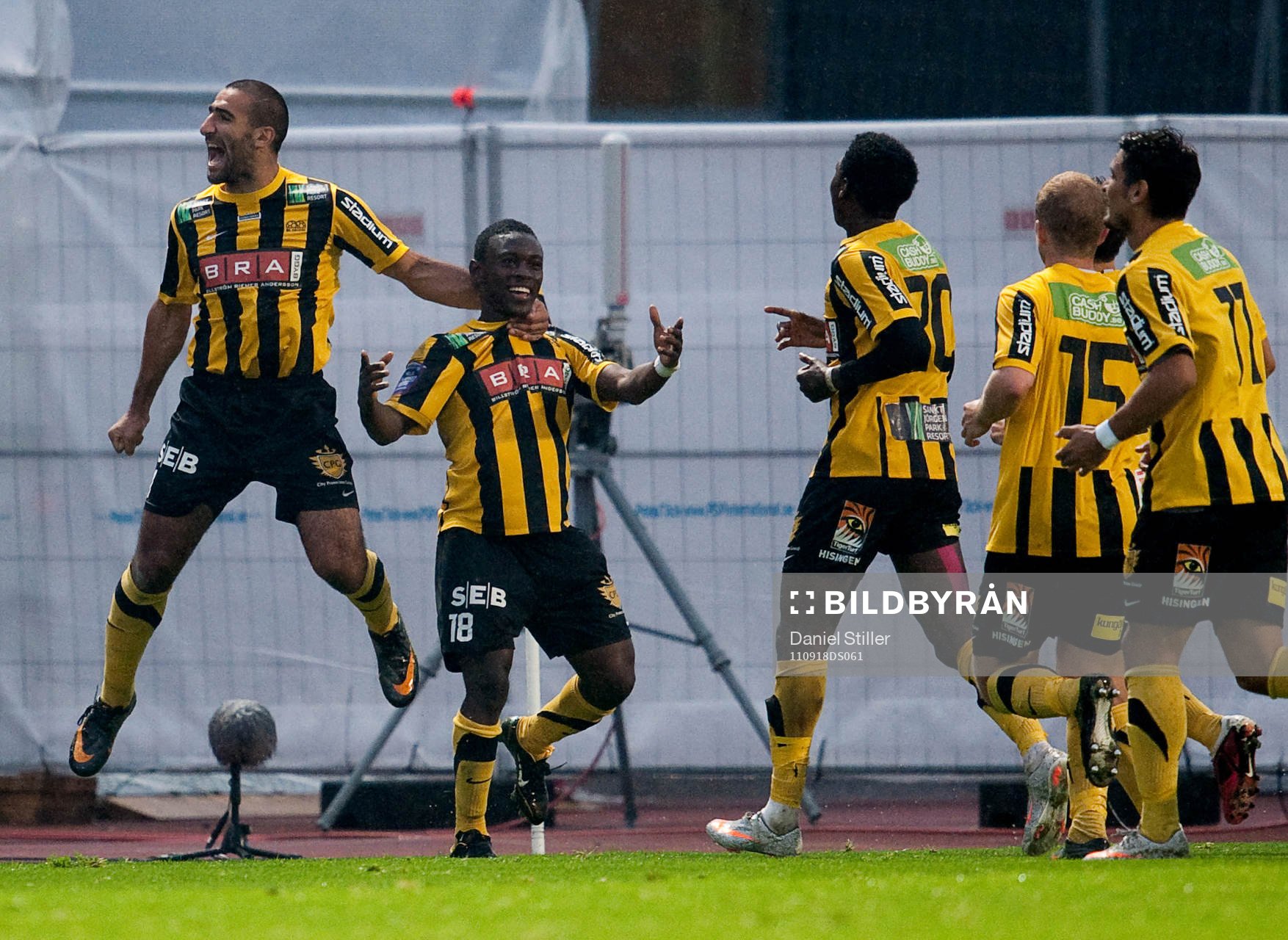 Abdul Majeed Waris, Häcken, jubel