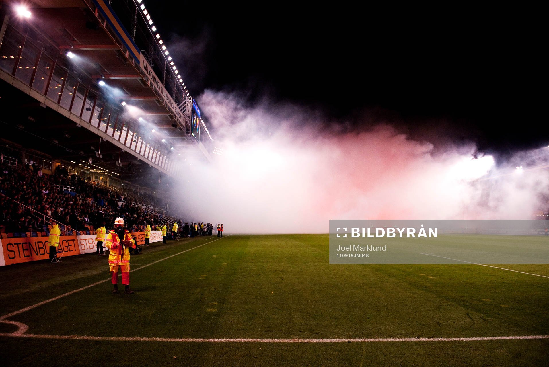 Matchen fick avbrytas tillfälligt