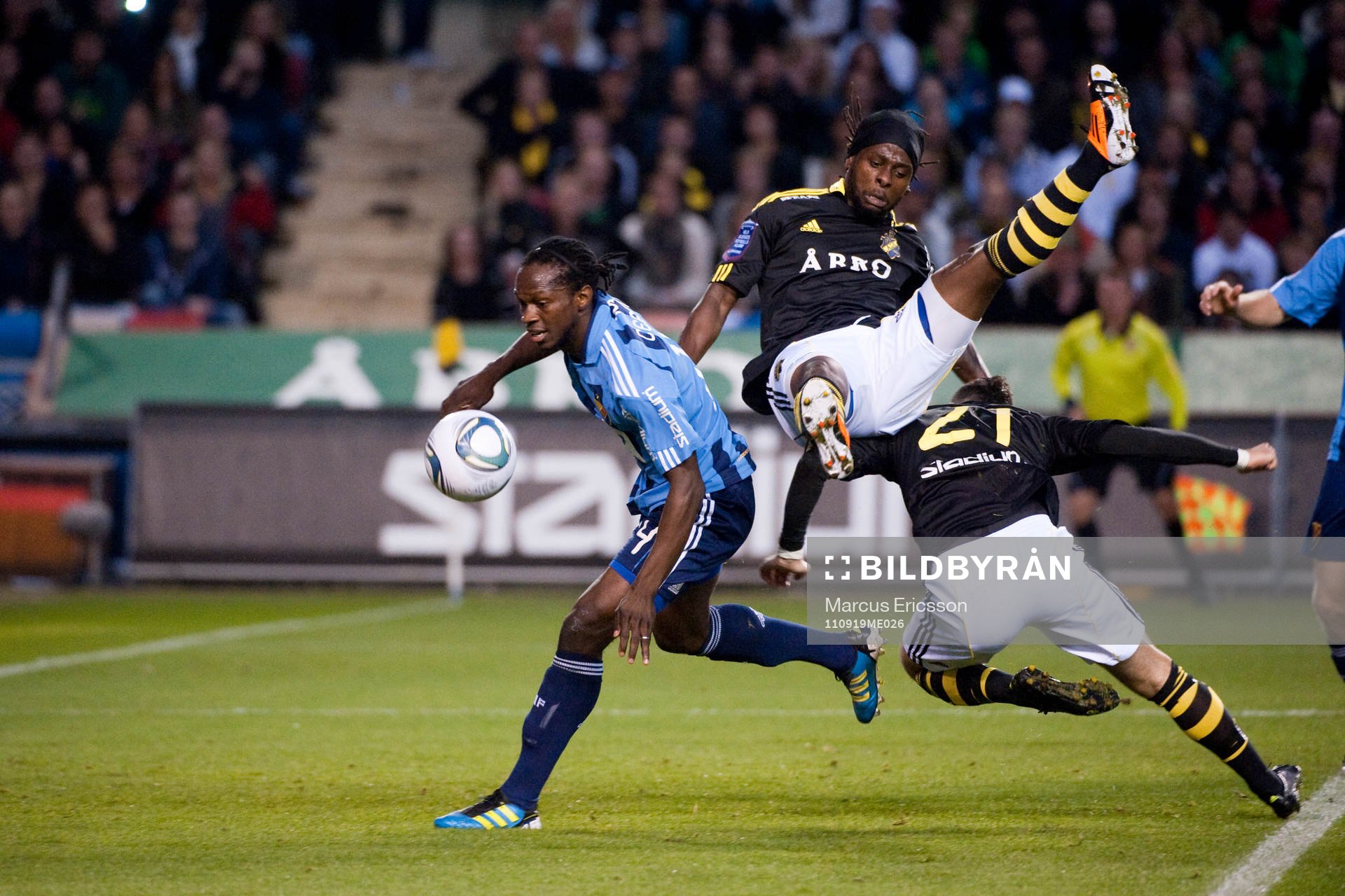 Kebba Ceesay, Djurgården och Martin Mutumba, AIK