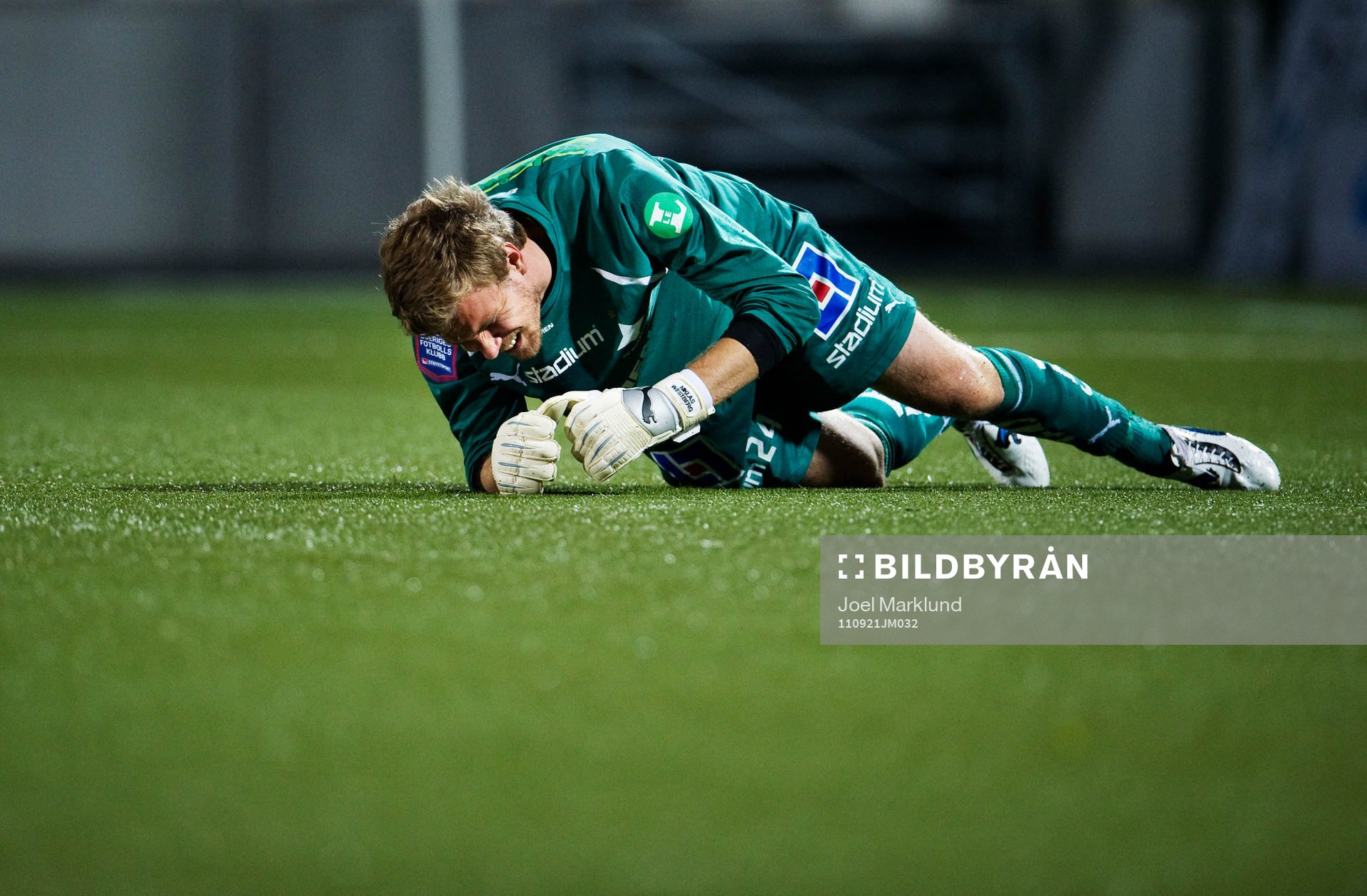 Niklas Westberg, målvakt, har ont
