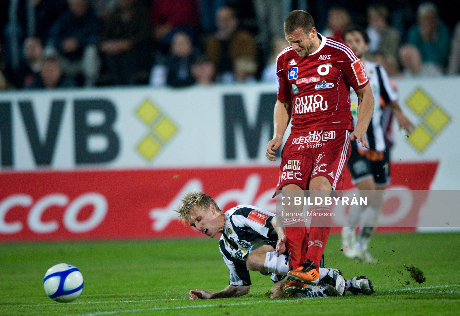 Thomas Raun, Landskrona tacklar Peter Samuelsson, Degerfors