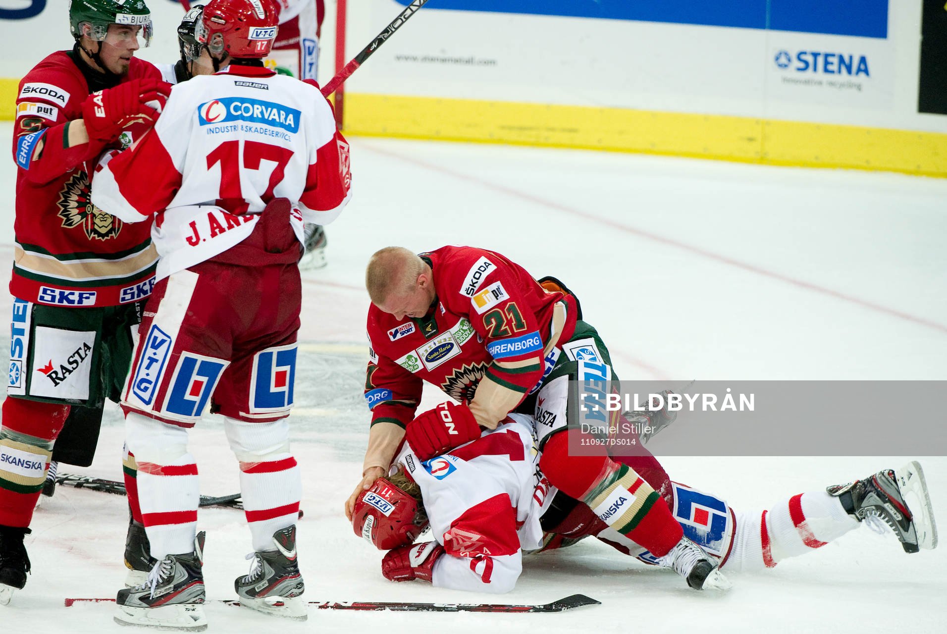 Mikael Johansson, Frölunda, och Simon Önerud, Timrå,