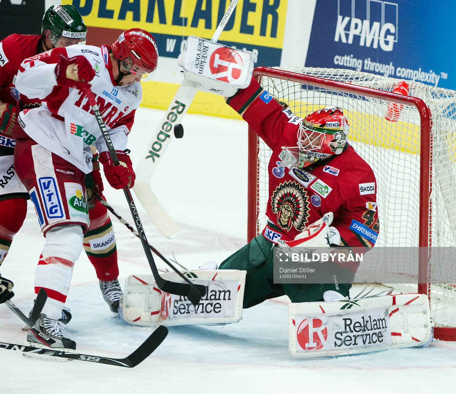 Johan Andersson, Timrå, Magnus Hellberg, målvakt Frölunda