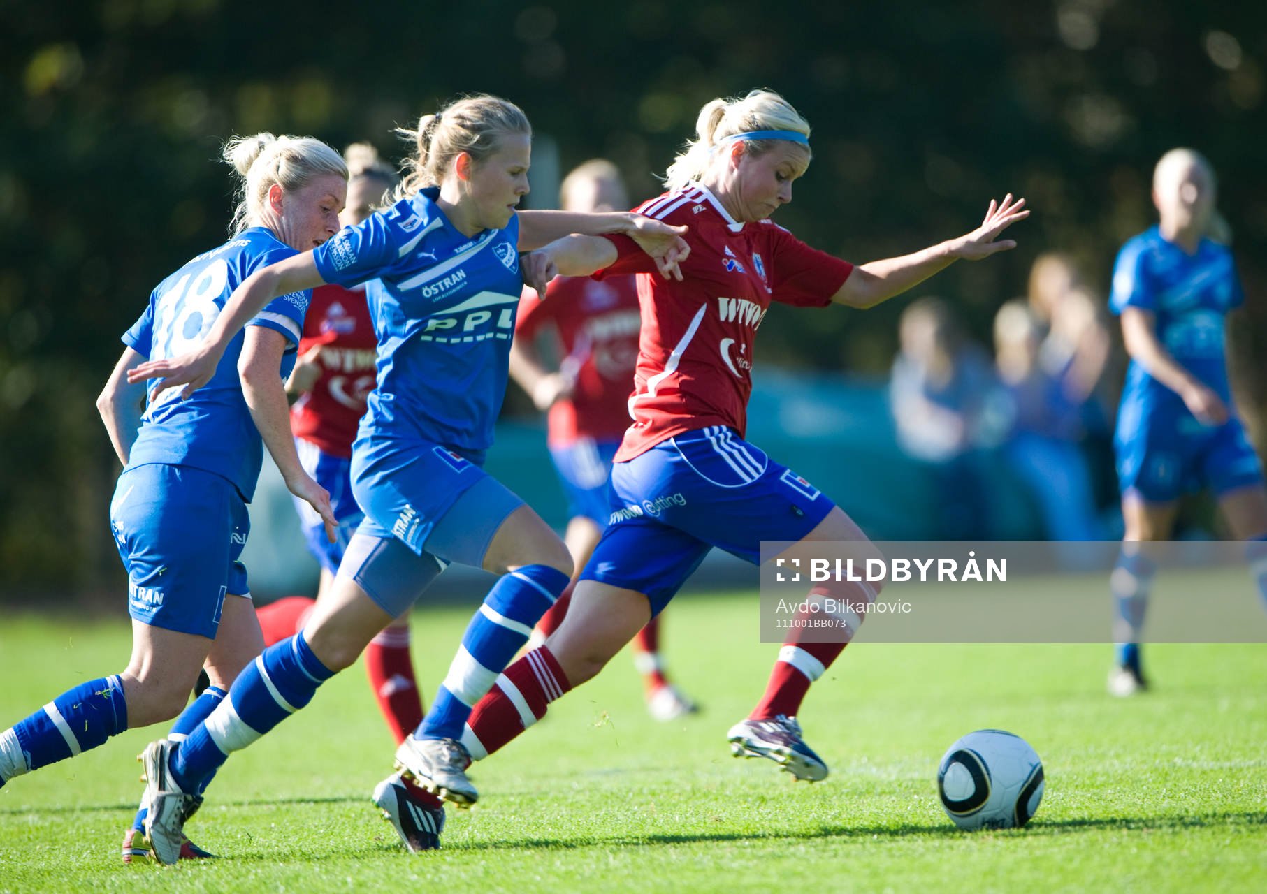 Sofie Andersson, Vittsjö, jagas av Ewa Thunberg, Kalmar