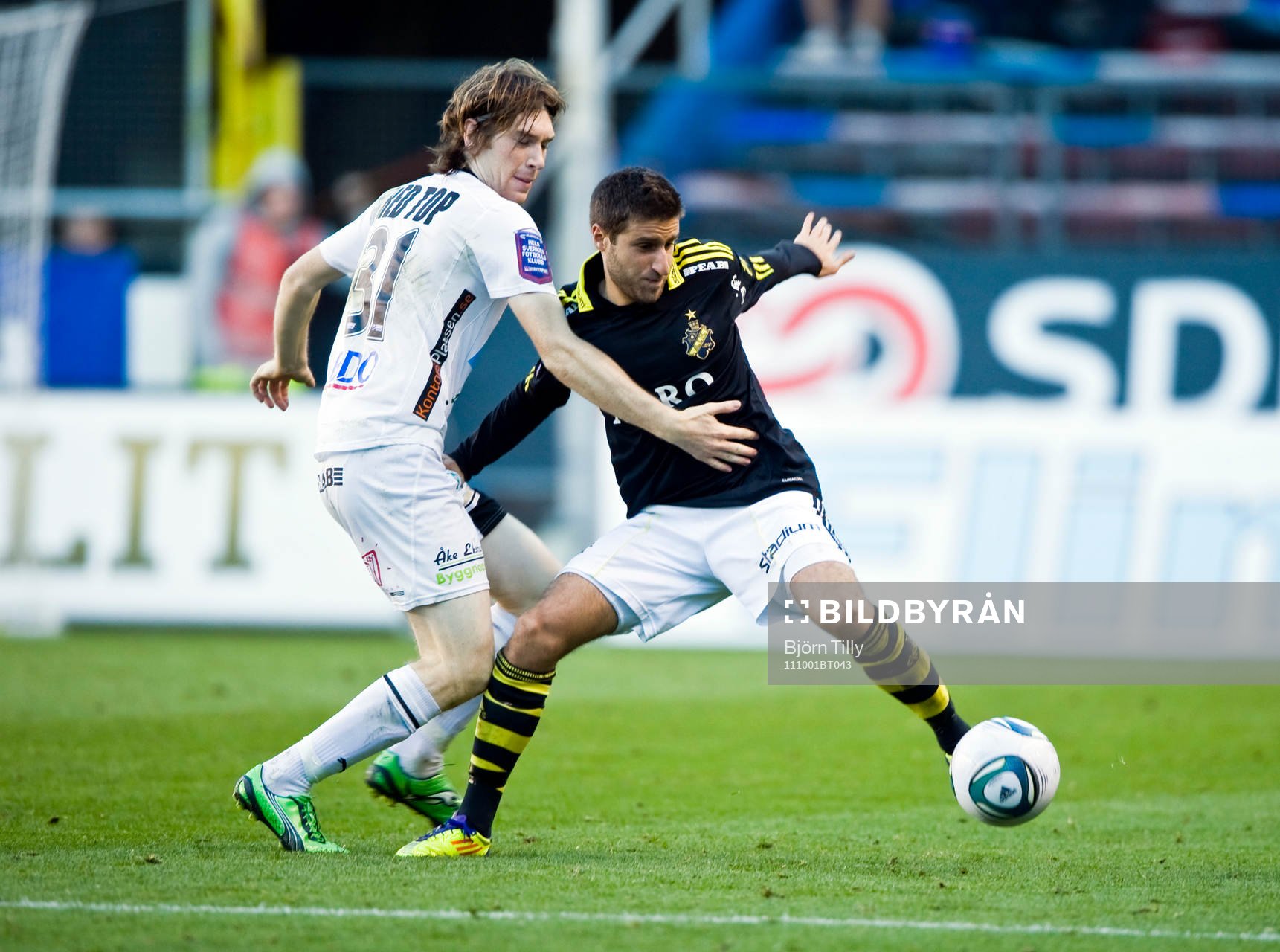 Markus Gustafsson, GAIS och Gabriel Özkan, AIK