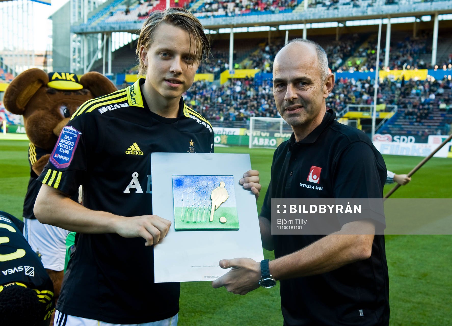 Viktor Lundberg, AIK. Svenska Spel