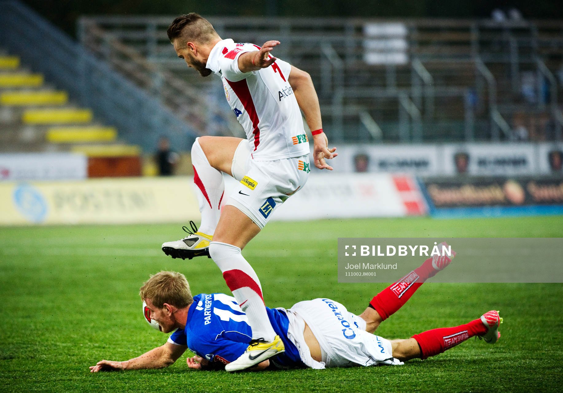 Oscar Möller, Åtvidaberg, faller i en närkamp med