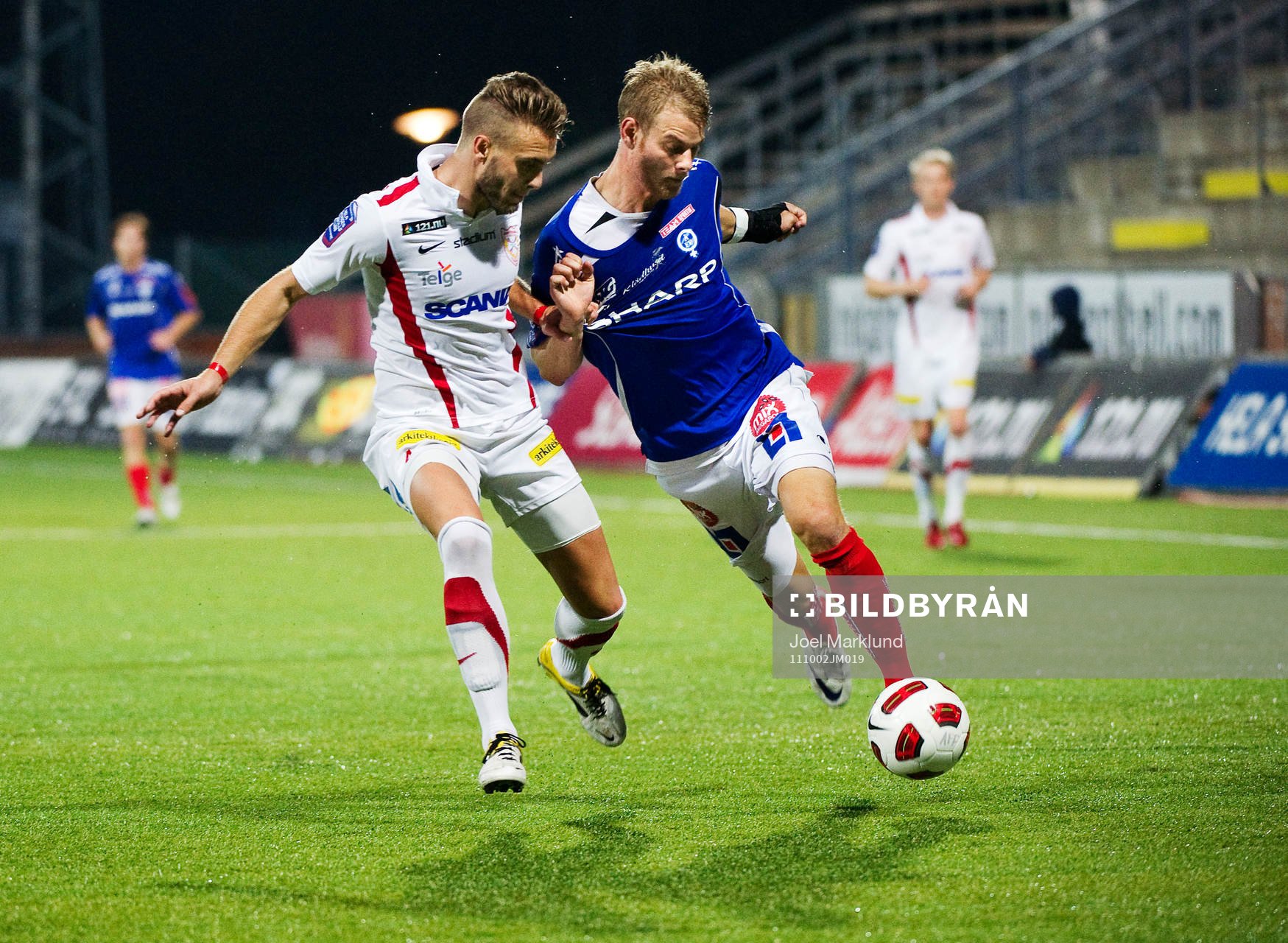 Rickard Jansson, Assyriska, utmanar Oscar Möller,
