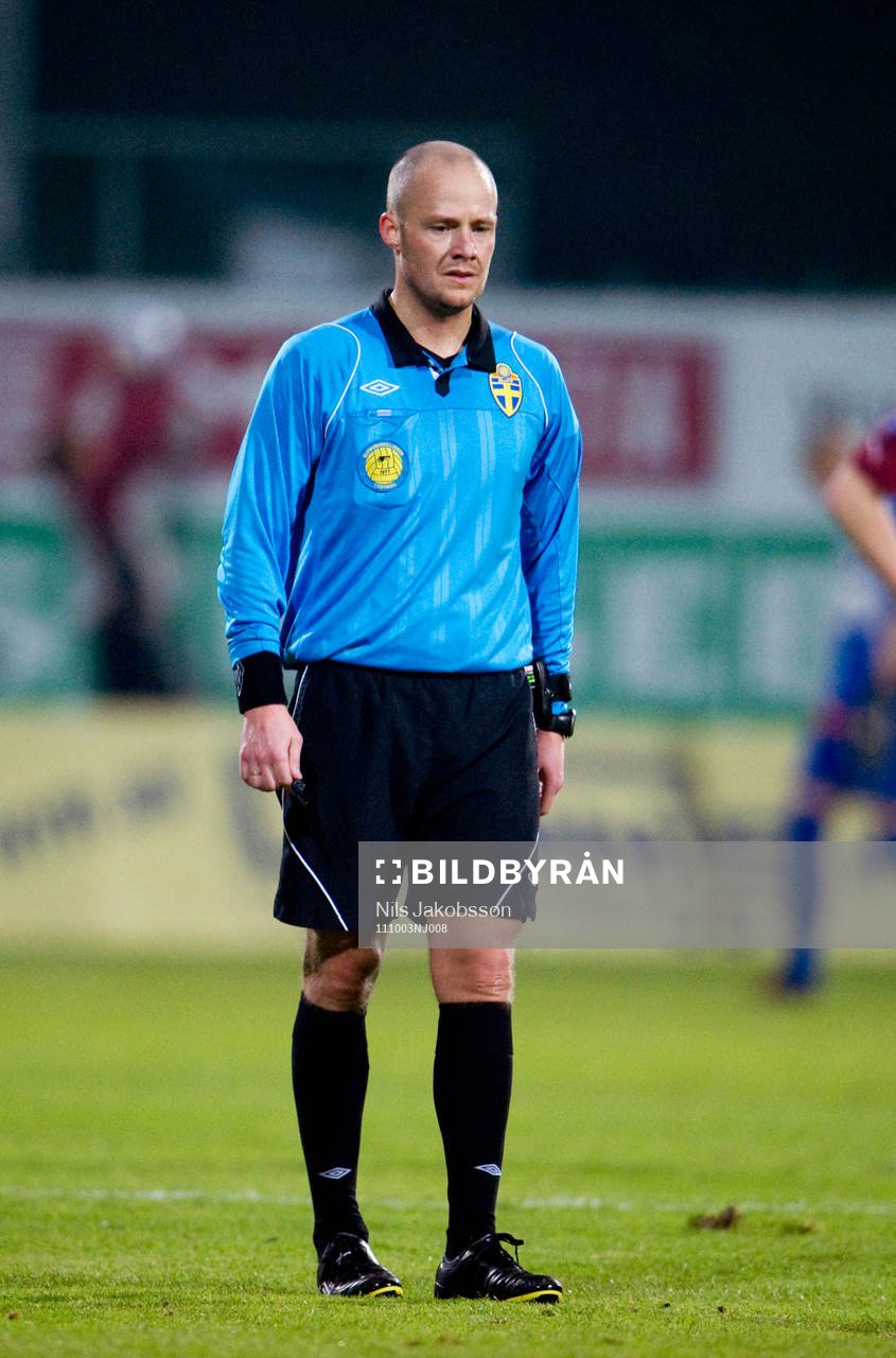 Niklas Abrahamsson, domare