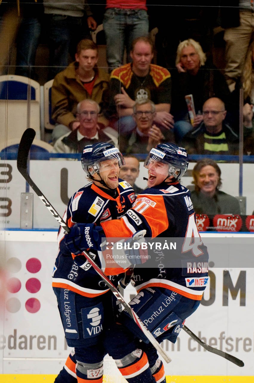 Tommi Kallio, Dennis Rasmussen, Växjö, jubel, 3-1