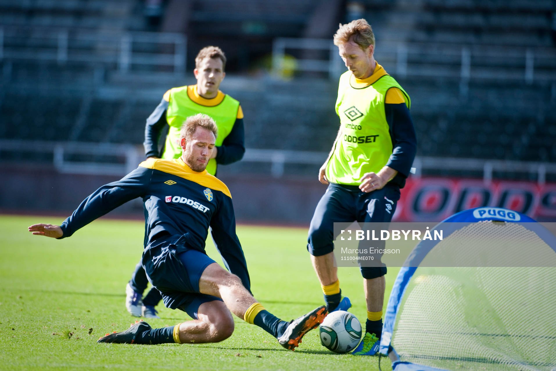  Andreas Granqvist och Christian Wilhelmsson med Tobias Hysén i bakgrunden
