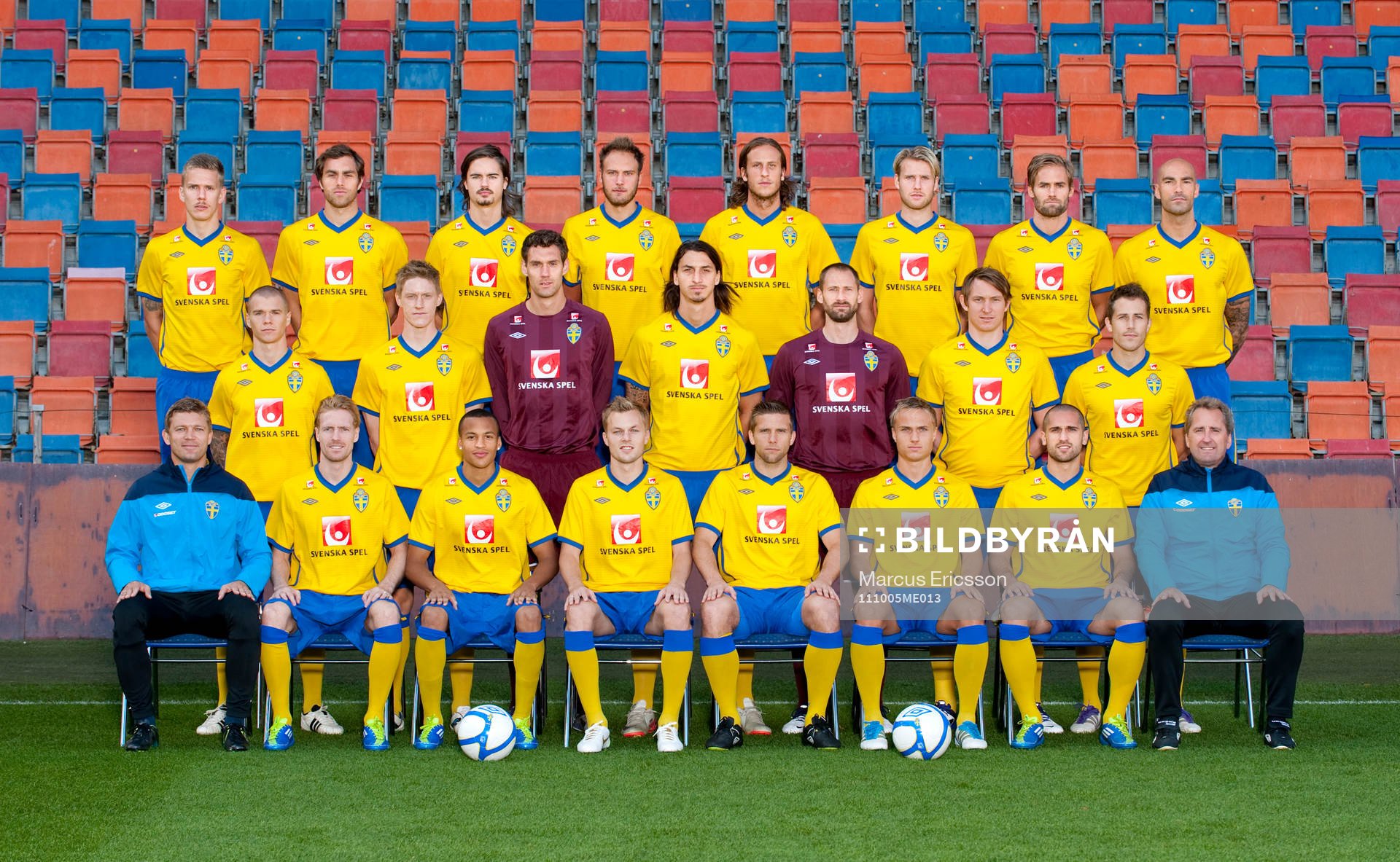 Bakre raden fr.v. Pontus Wernbloom, Johan Elmander, Mikael