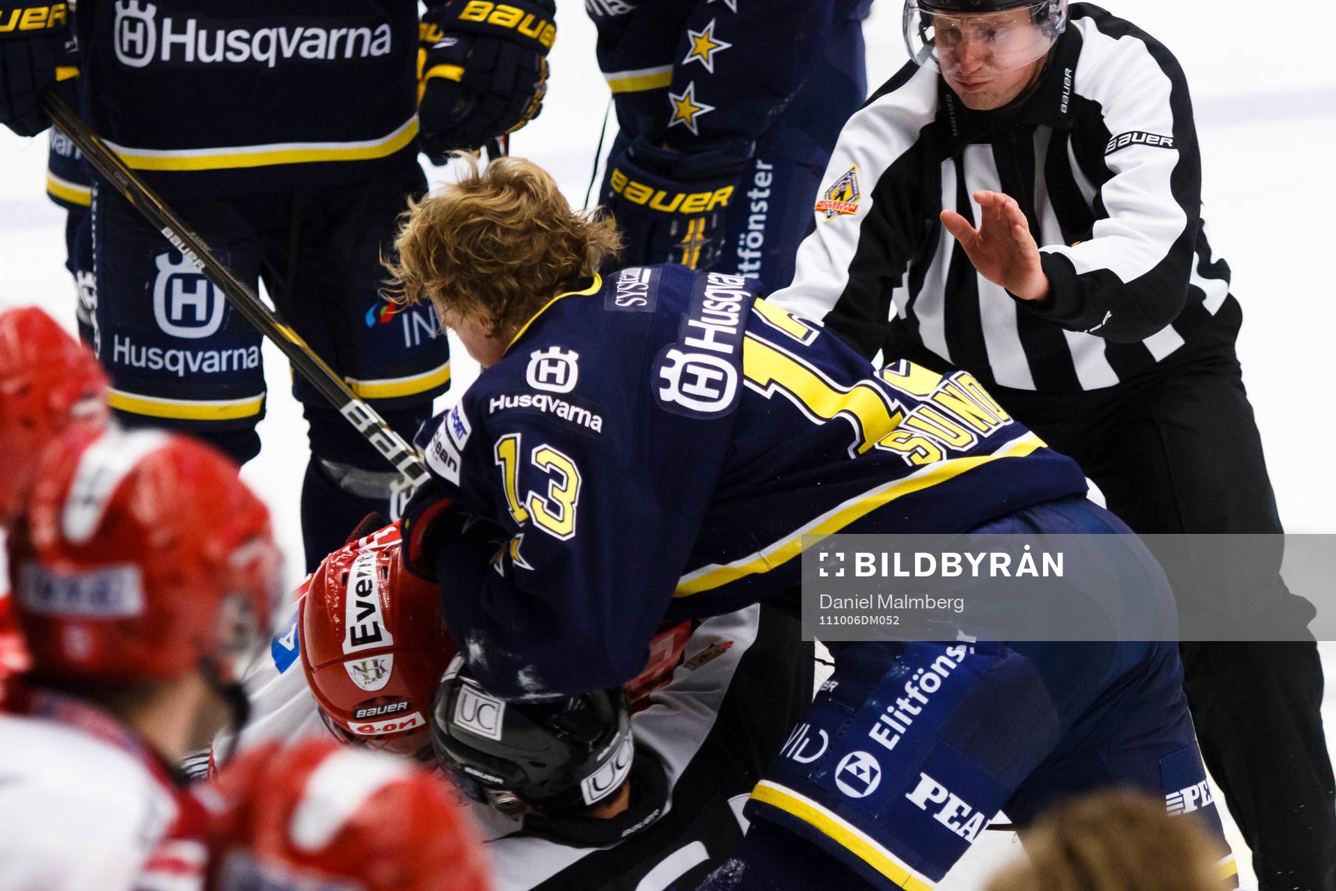 Oscar Sundh, HV71 i ett rejält gruff med förre