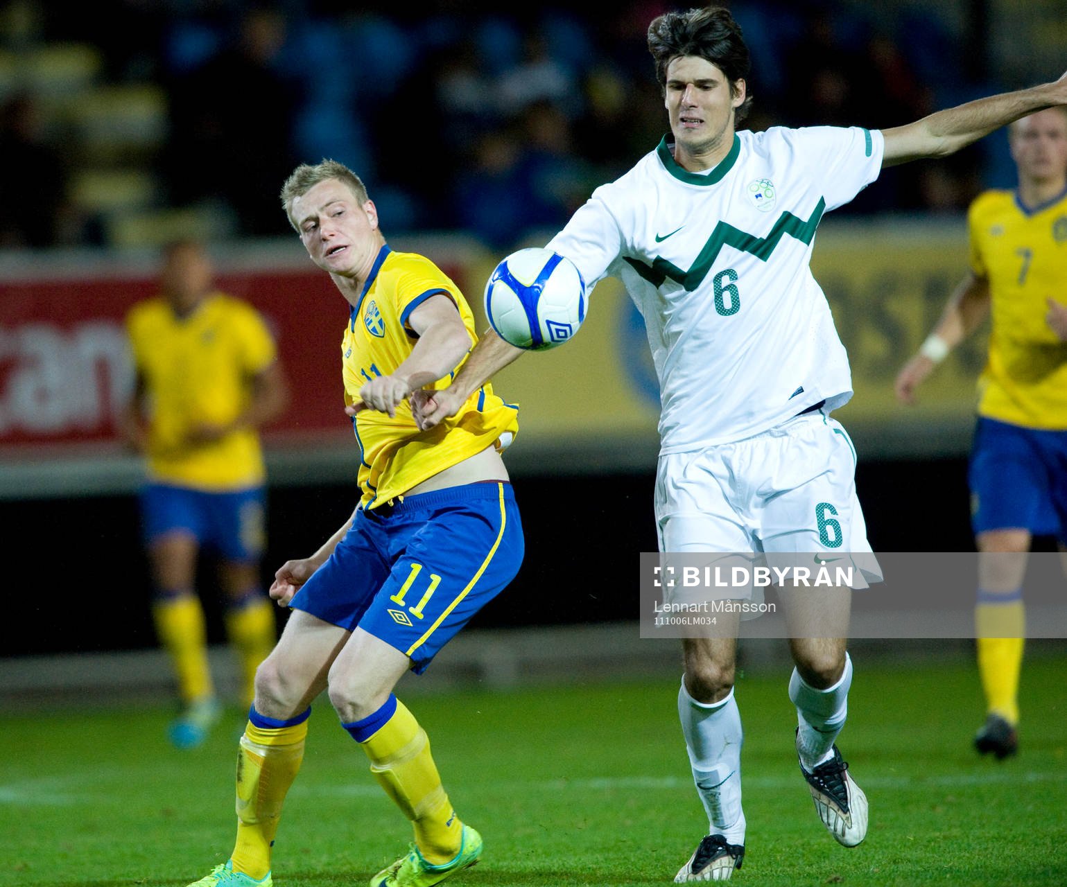 John Guidetti, Sverige och Nemanja Mitrovic, Slovenien