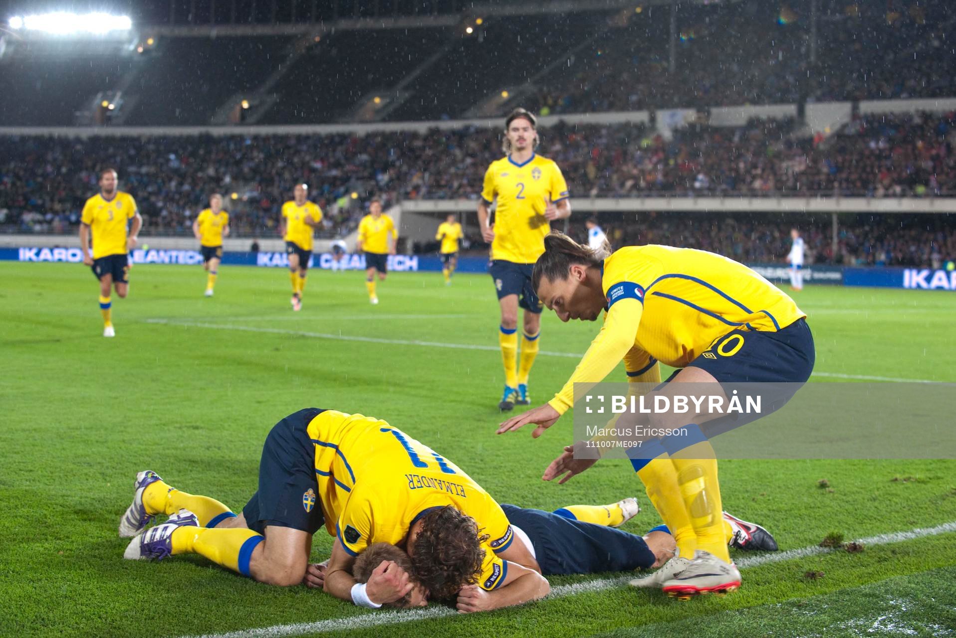Jubel, glädje i Sverige. Johan Elmander, Zlatan Ibrahimovic