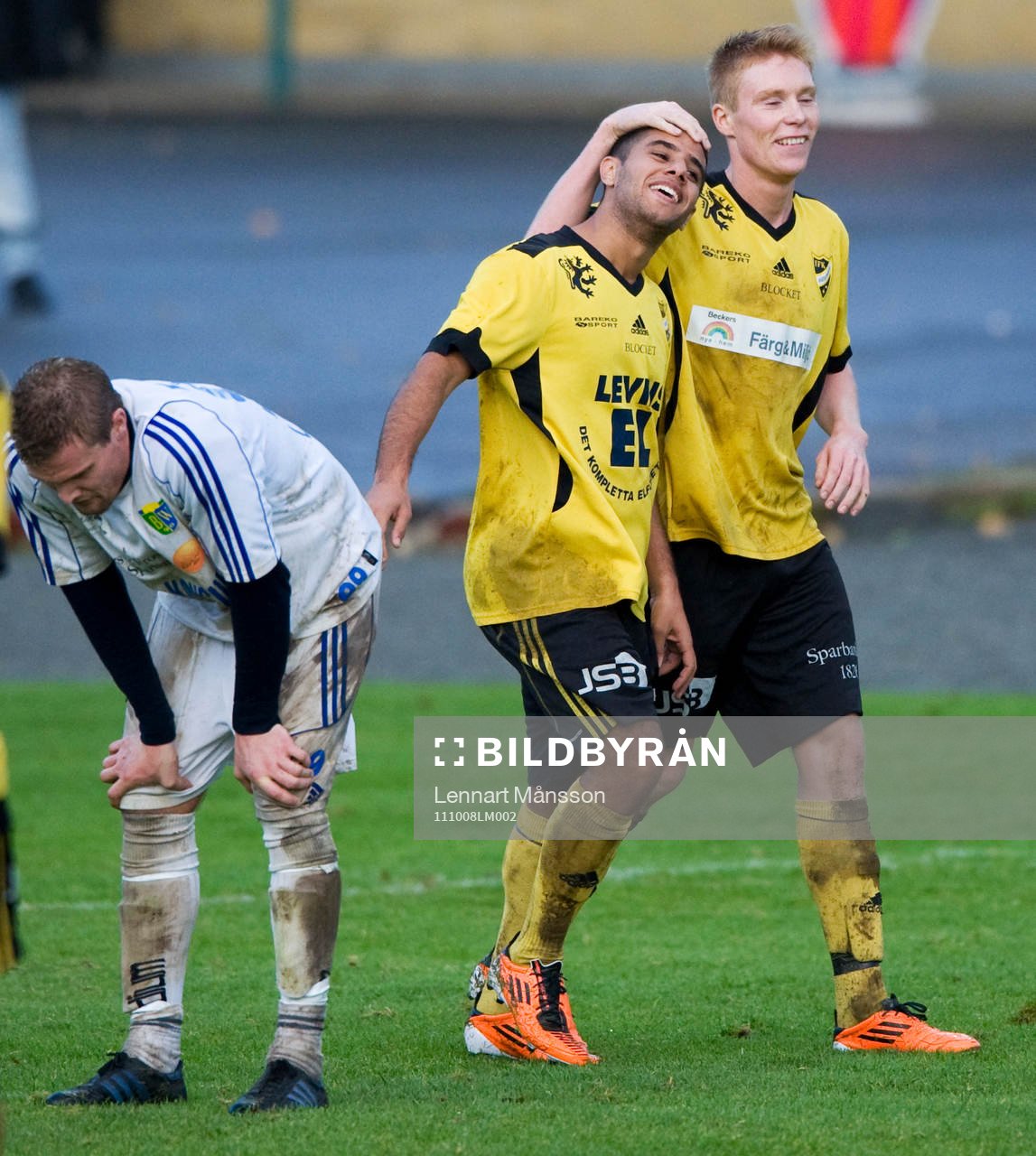 3-1, Joel Svensson, grattas av Islam Mirée, Hässleholm