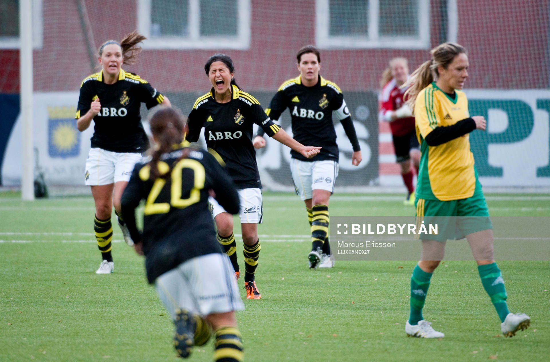 Fotboll, Norrettan, Division 1 Norra, Dam, AIK -