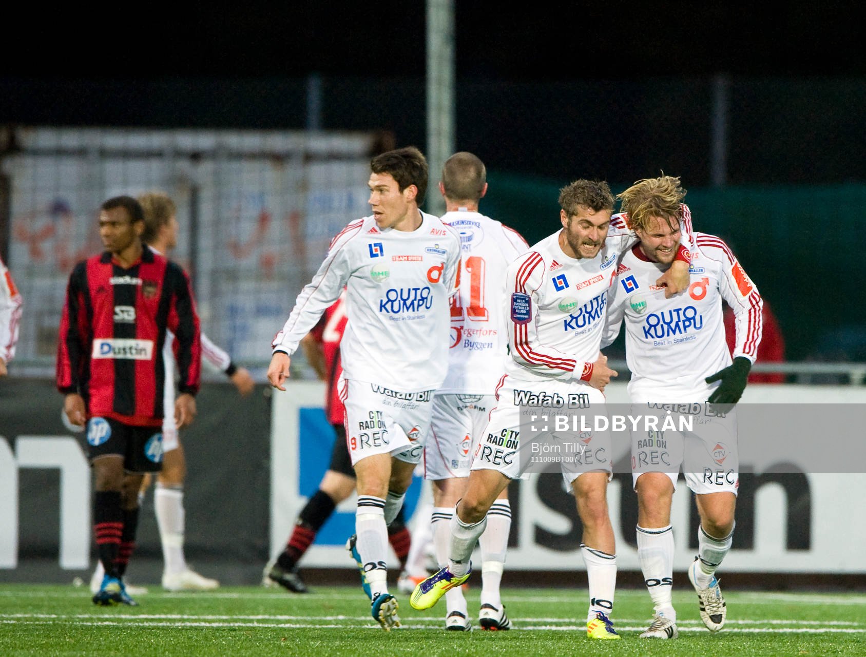  Alexander Andersson, Christophe Lallet och Christoffer Wiktorsson, Degerfors efter kvittering 3-3.