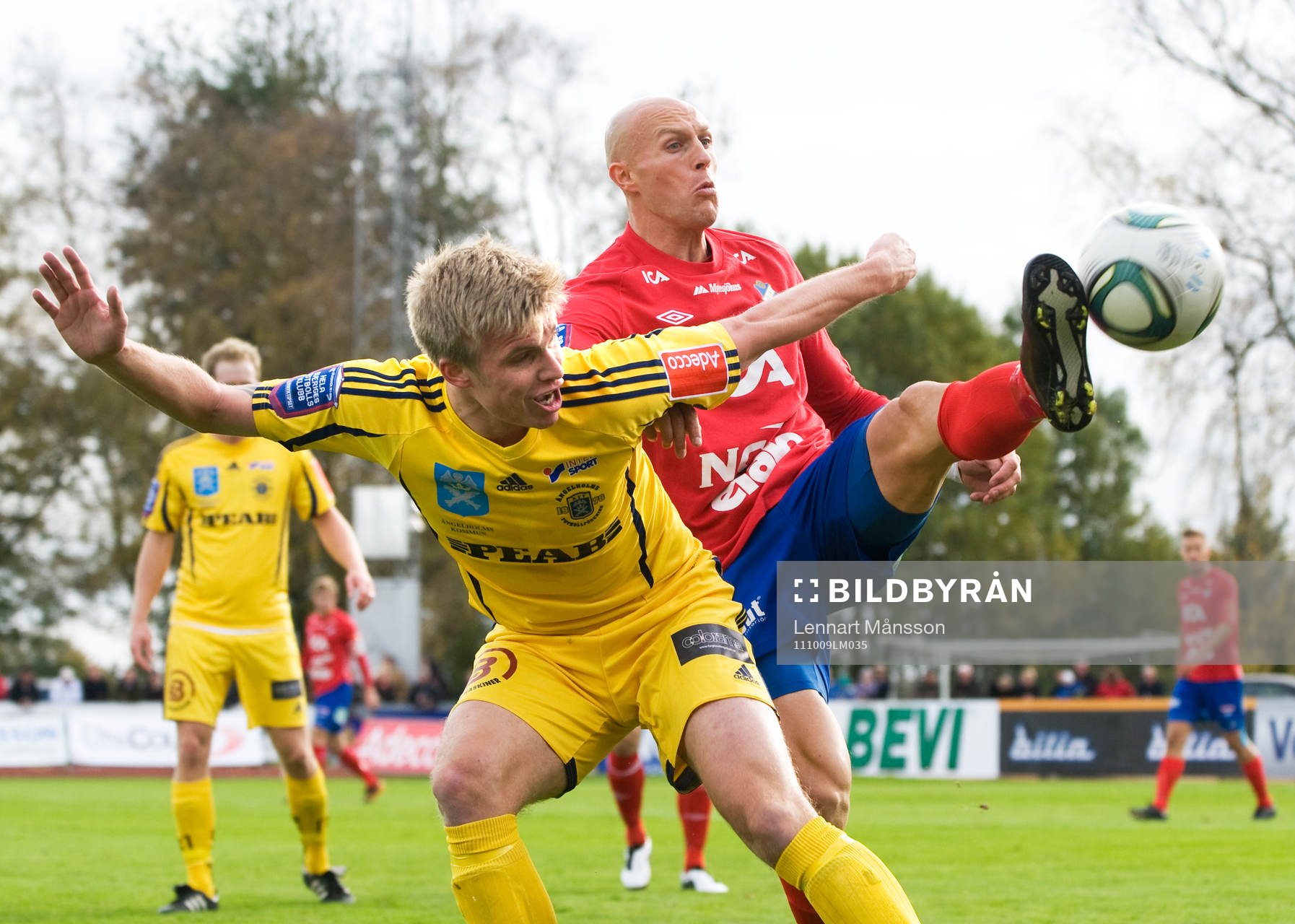Robin Nilsson, Ängelholm och Freddy Borg, Öster