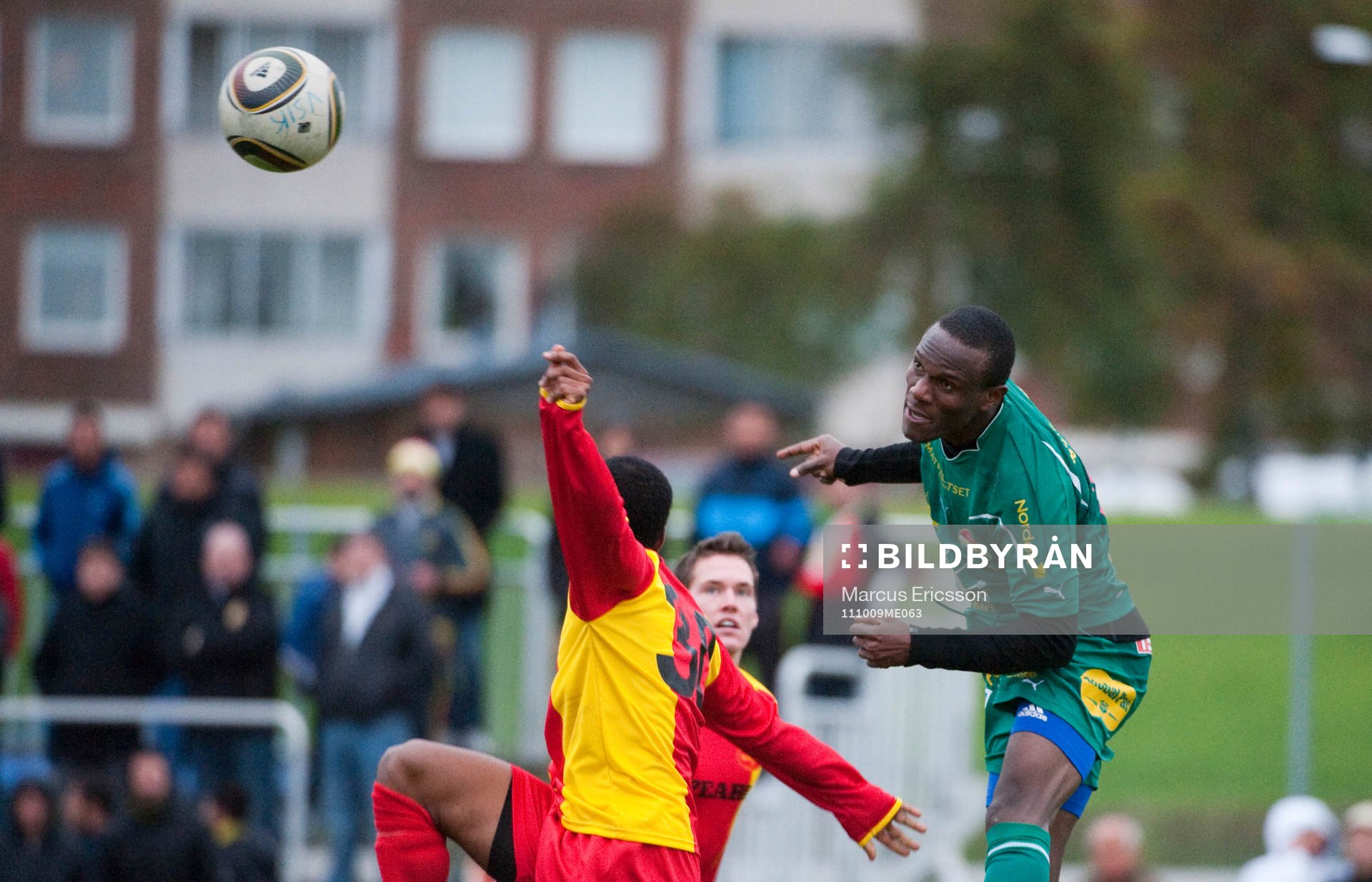 Robert Mambo Mumba, Dalkurd, nick