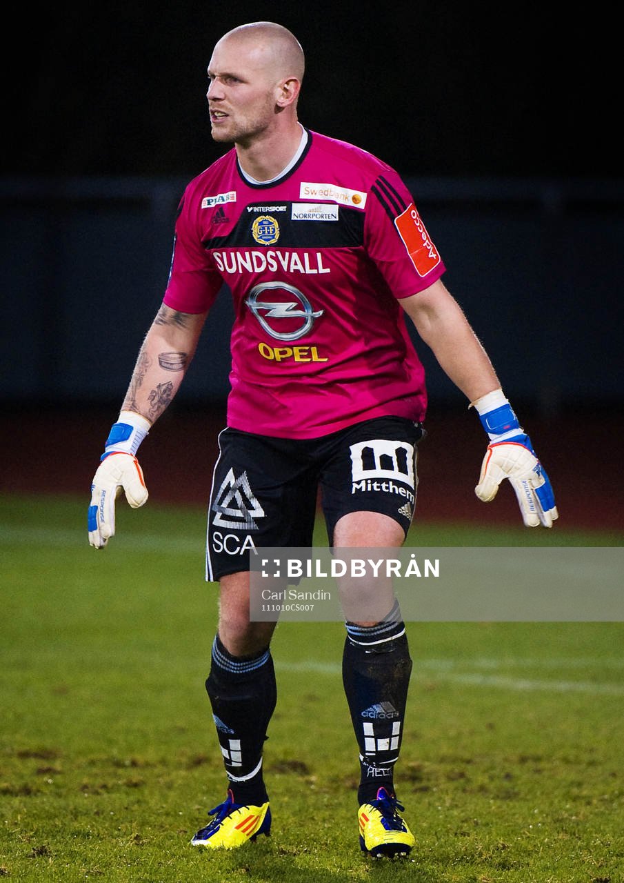 Tommy Naurin, målvakt