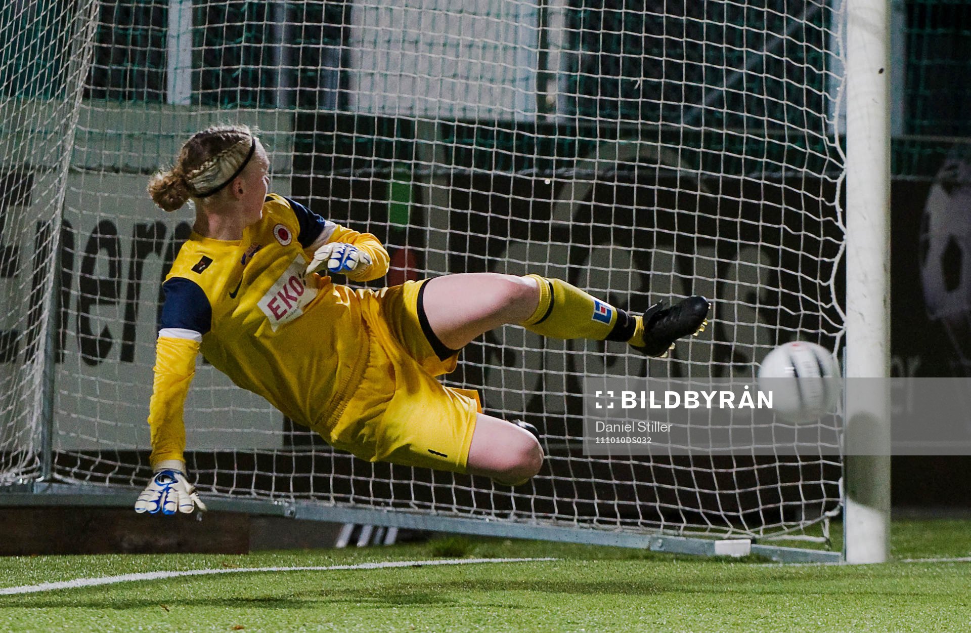 Hedvig Lindahl, målvakt Kristianstad, släpper in straff