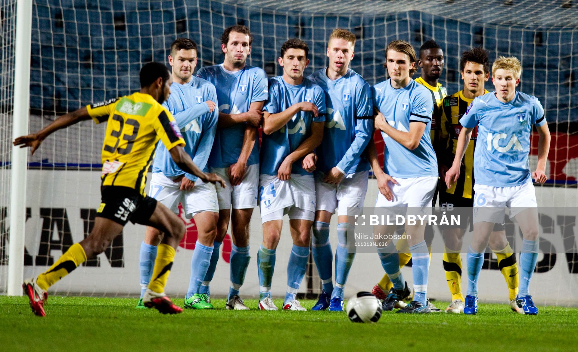 Rene Makondele, Häcken, i muren, Ivo Pekalski, Miljan