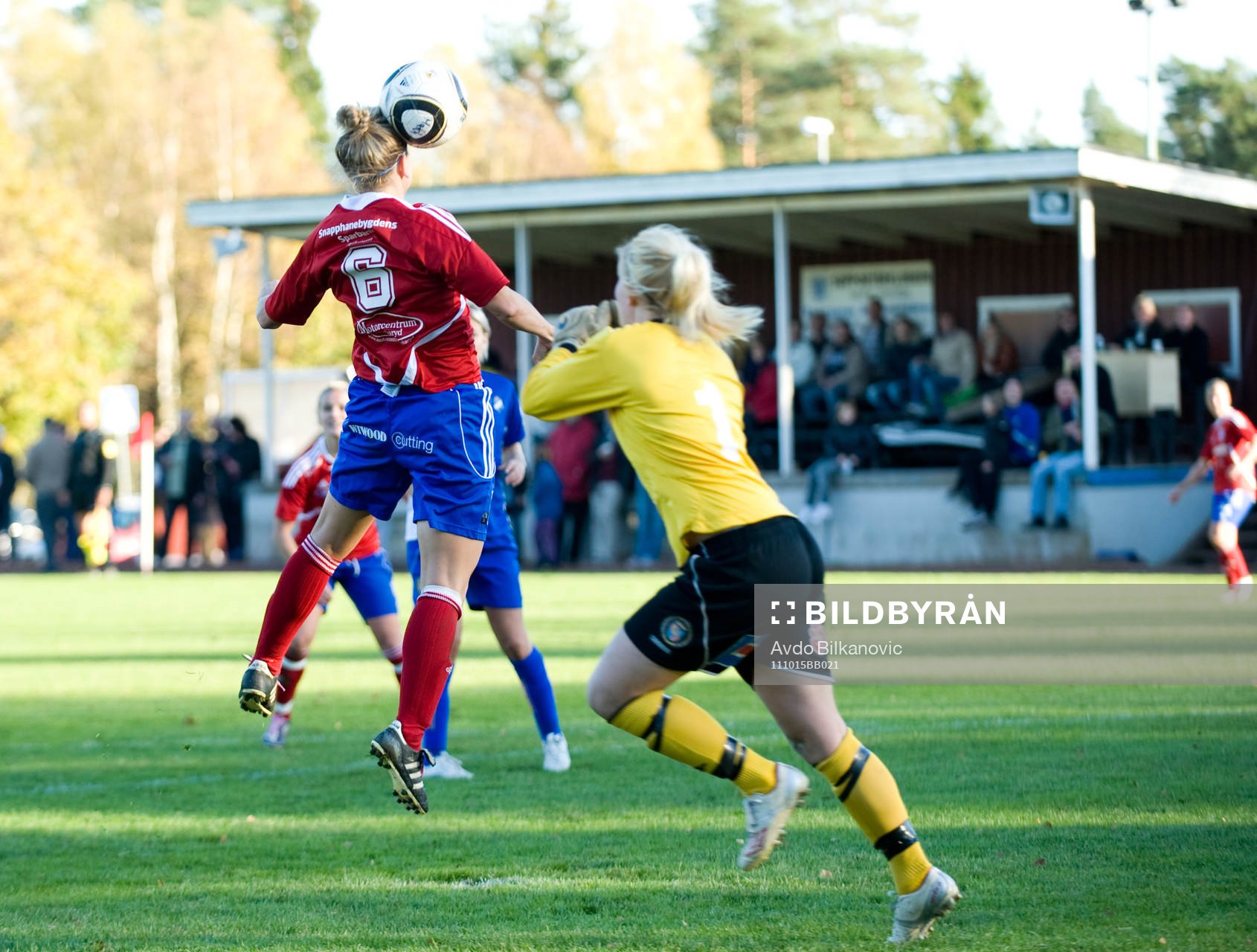 Ida Olsson nickar in först målet, Vittsjö, Madeleine
