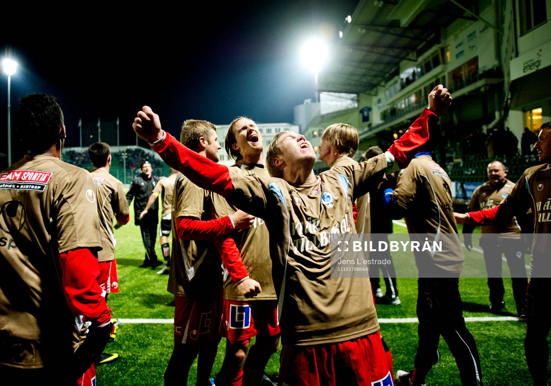  Åtvidaberg jubel, glädje, klubben är klar för Allsvenskan.