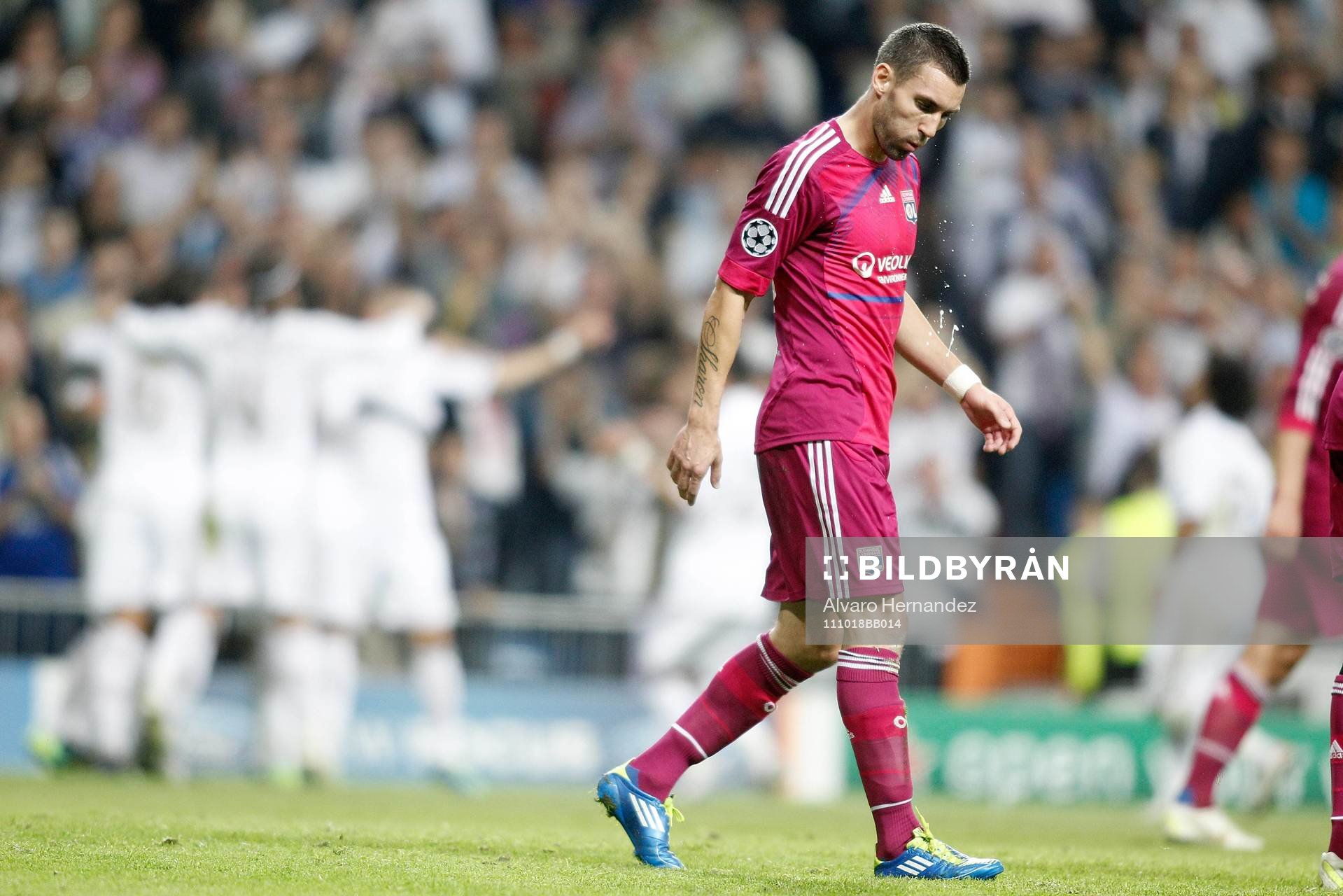 Karim Benzema, Madrid (Jubel) och Anthony Revelliere, Lyon