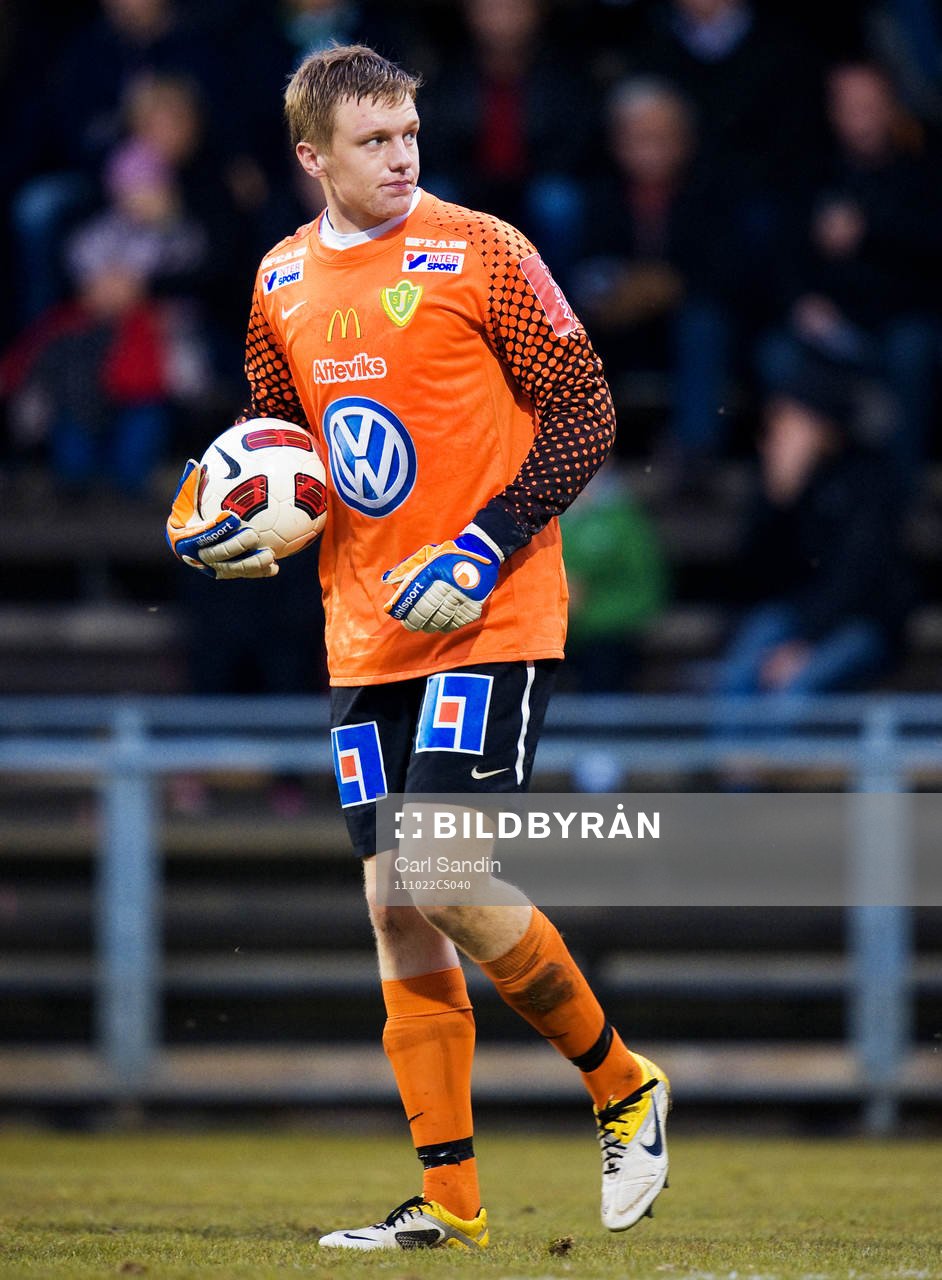 Niklas Helgesson, målvakt
