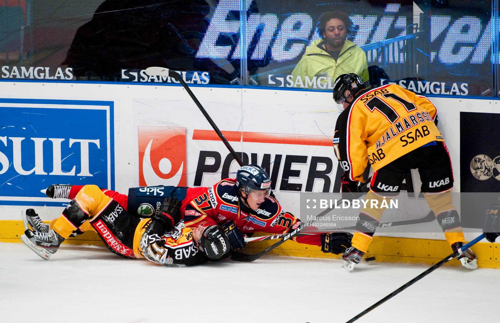 John Norman, Djurgården ligger på Konstantin Komarek,