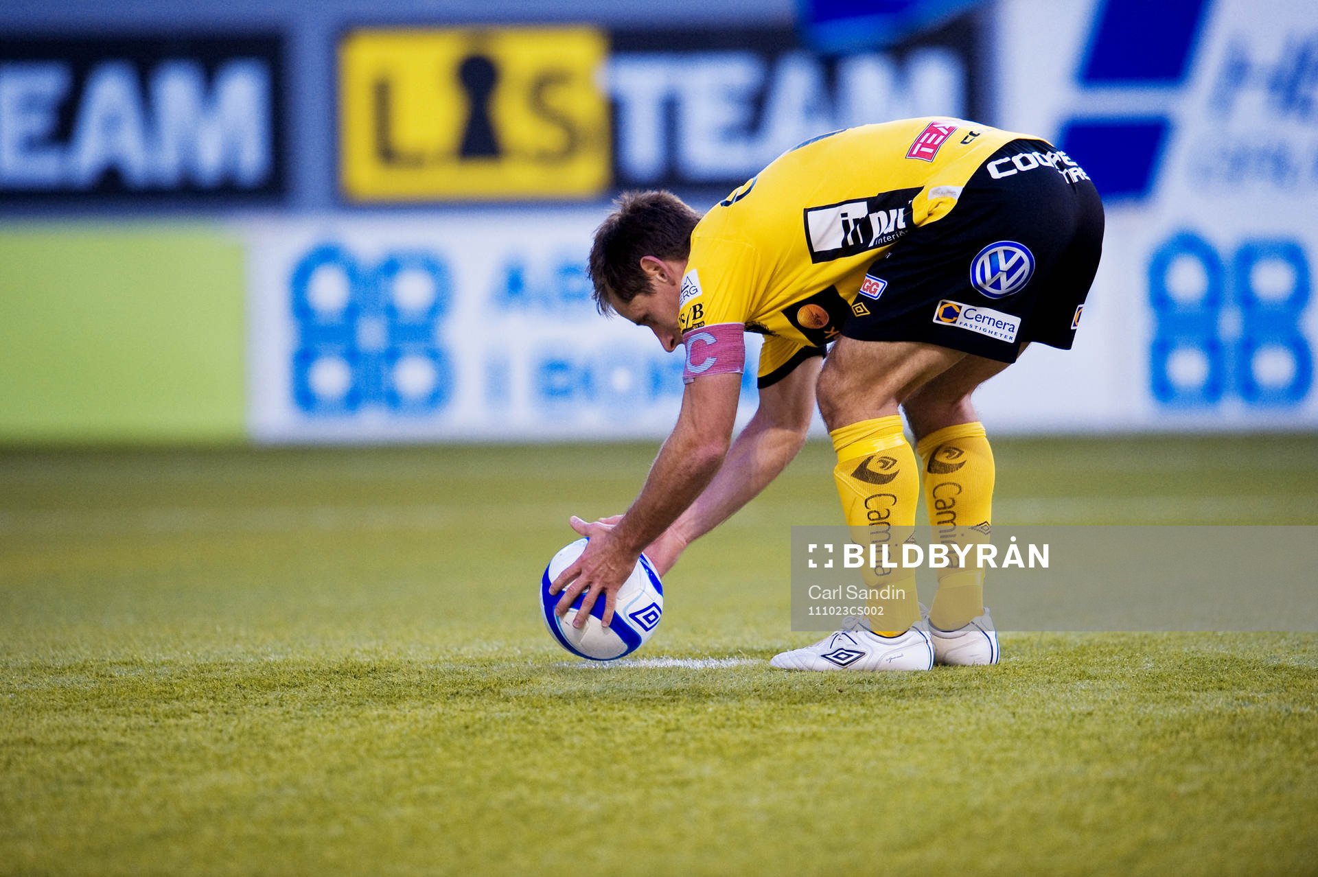 Johan Karlsson, Elfsborg, lägger upp bollen på