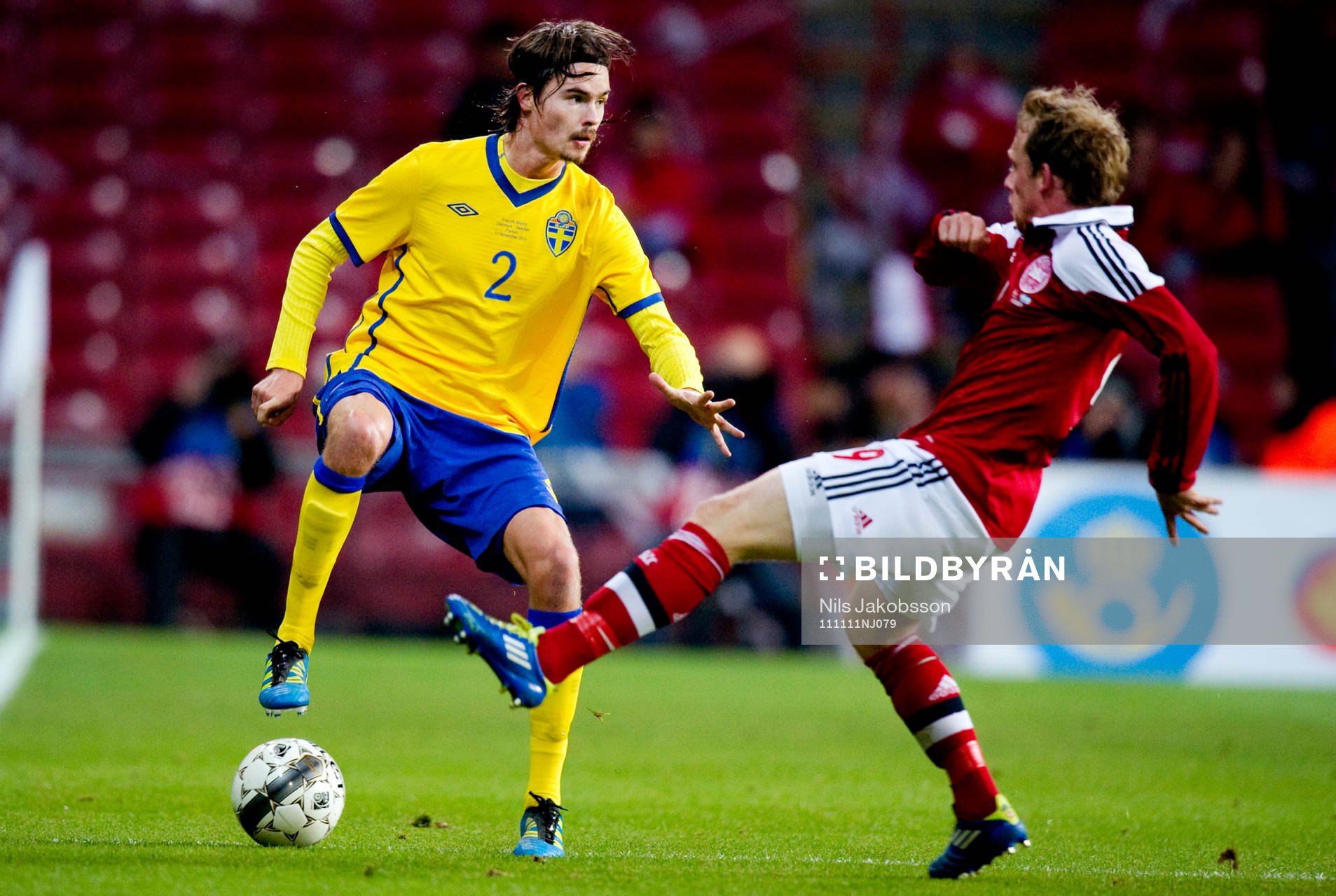 Mikael Lustig, Sverige