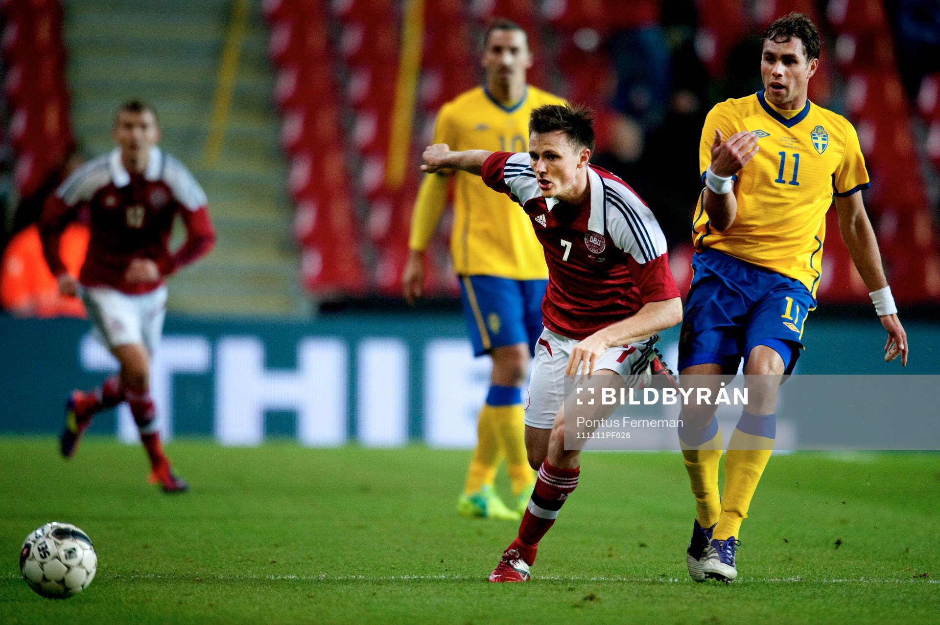 William Kvist Jörgensen, Danmark, Johan Elmander, Sverige