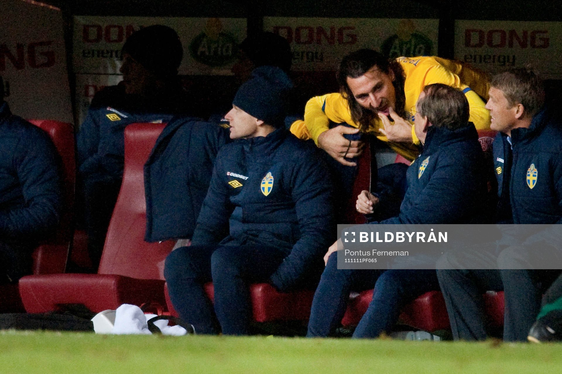 Zlatan Ibrahimovic, Sverige, på avbytarbänken. Avbytare,