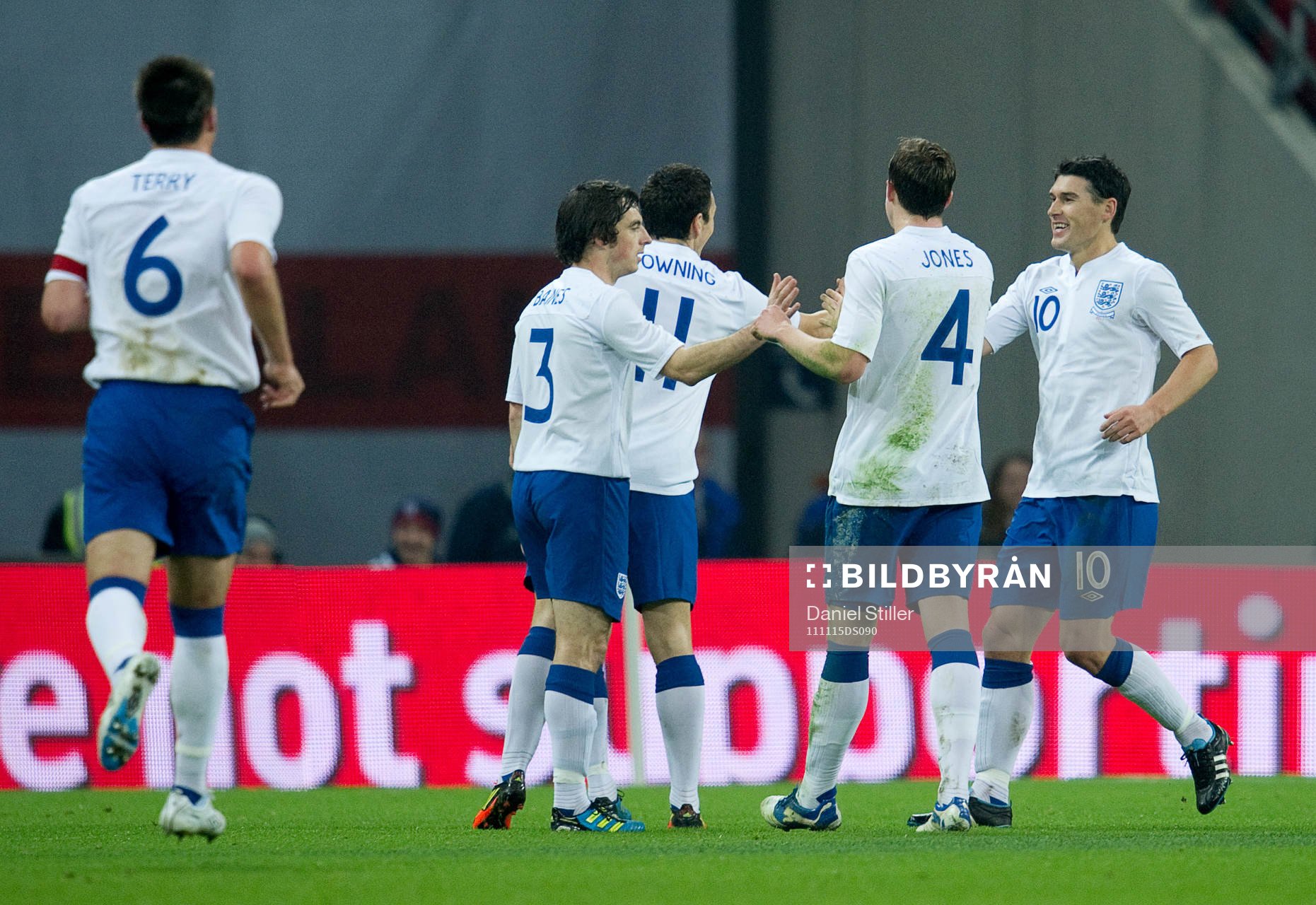 Gereth Barry, England, gör 1-0, jubel