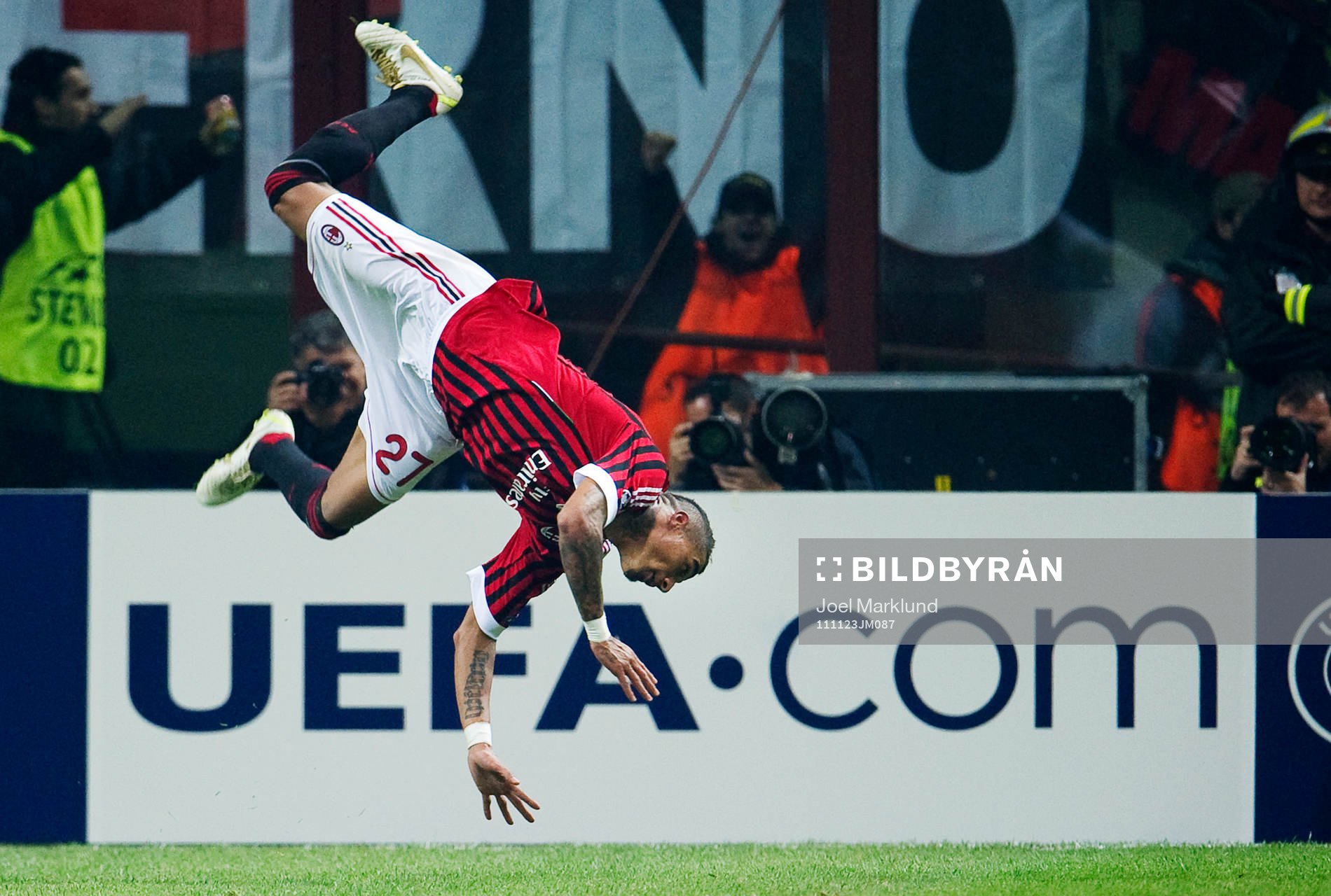 Kevin Prince Boateng, AC Milan, firar