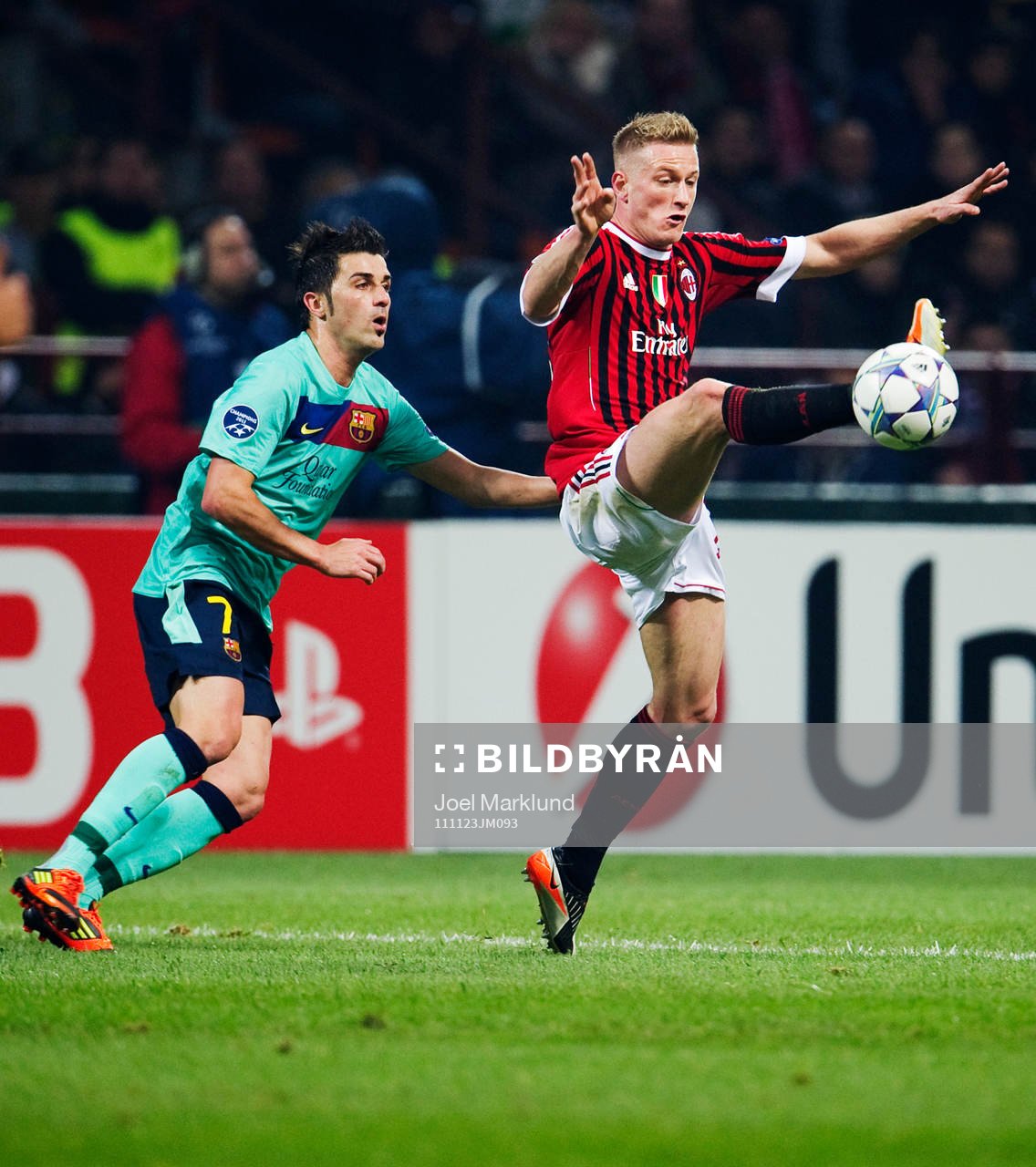  David Villa, Barcelona, och Ignazio Abate, AC Milan.