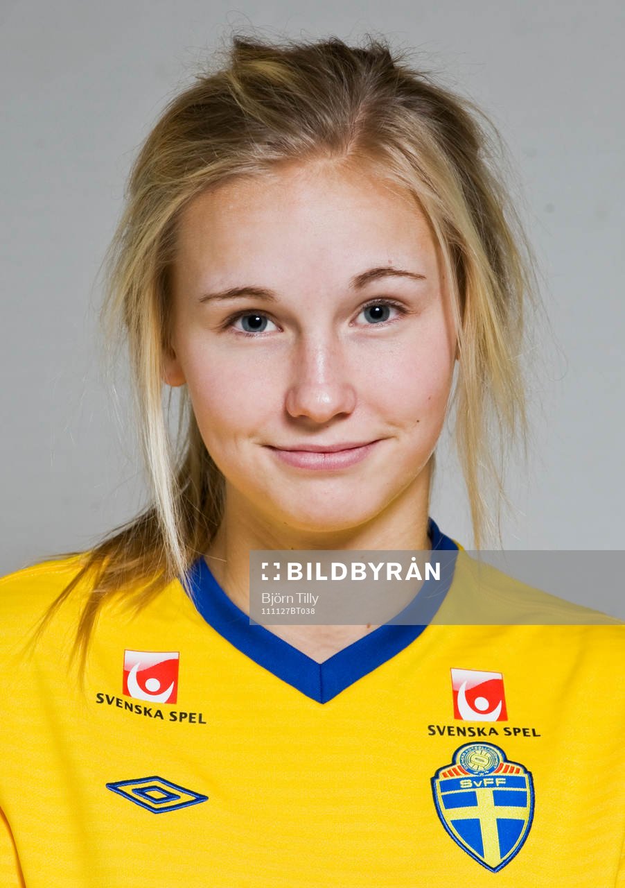 Felicia Rohlén, Sverige