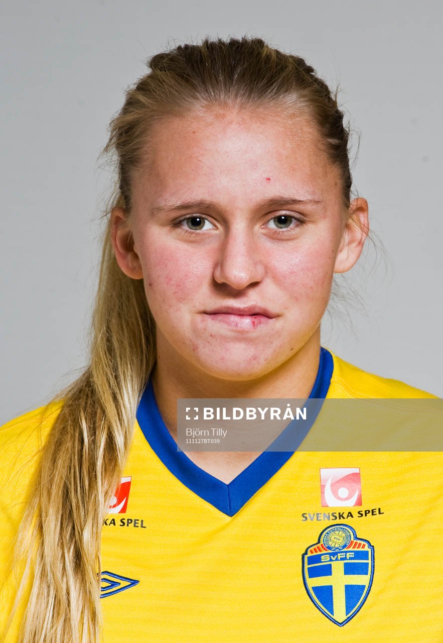Rebecca Mellqvist, Sverige