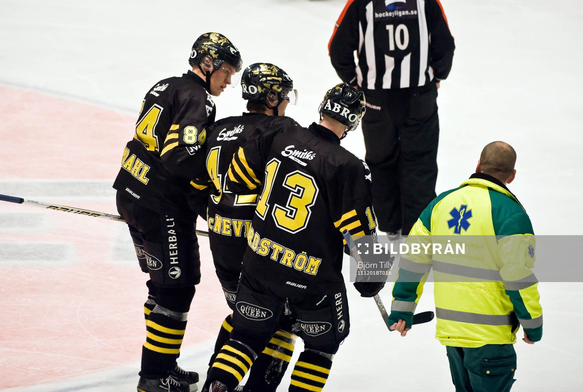 Josh Macnevin, AIK hjälps av isen